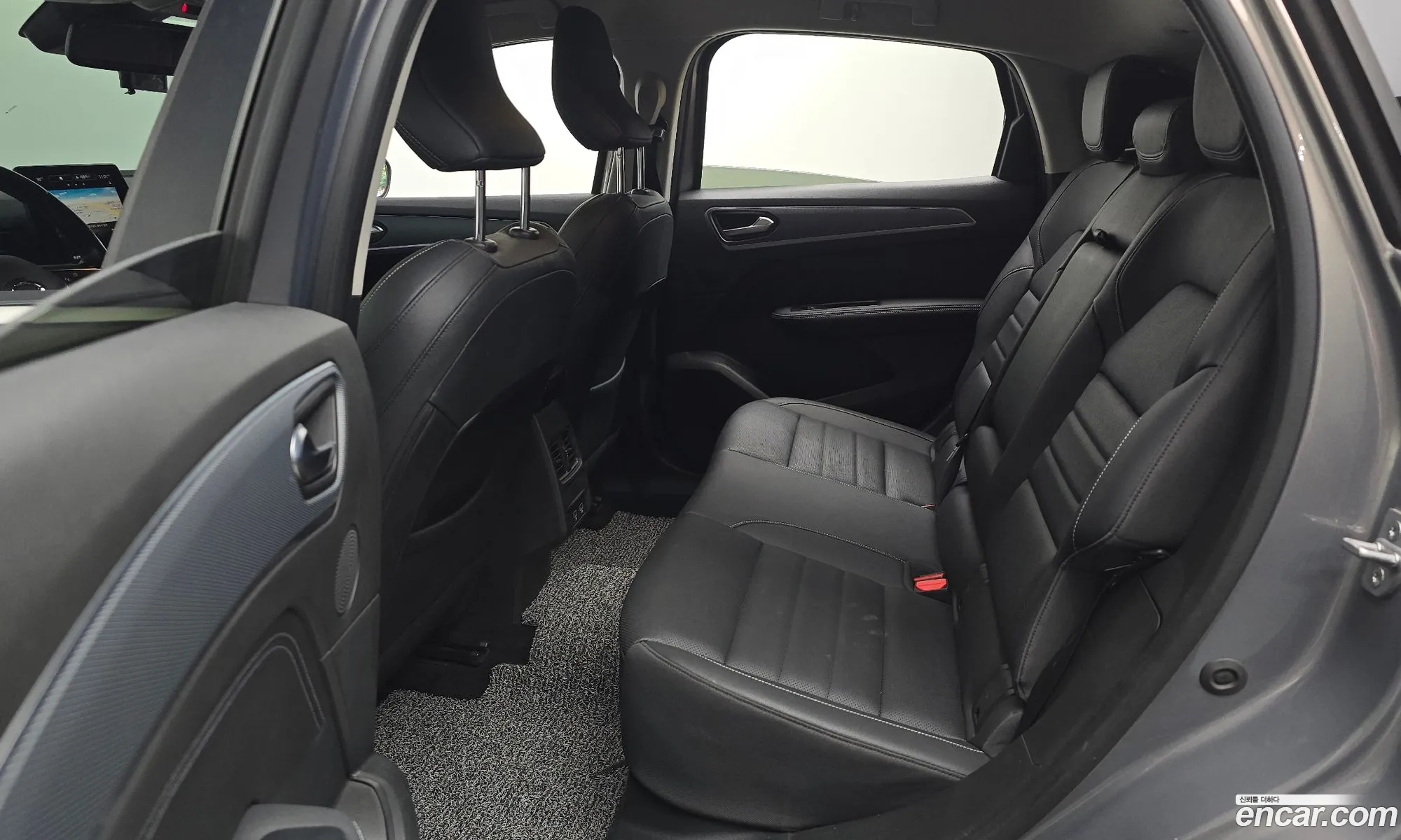 Renault Korea (Samsung) XM3 2020 — 12