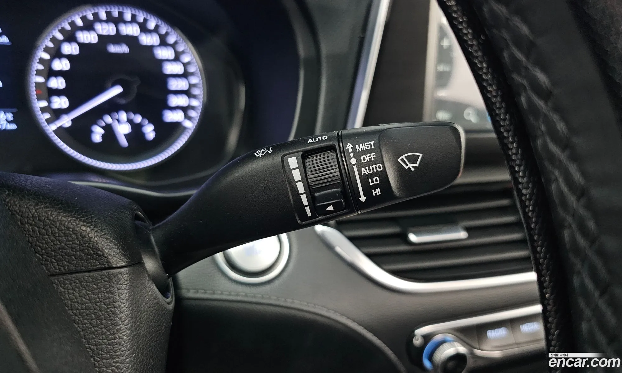 Hyundai Grandeur IG 2016 — 17