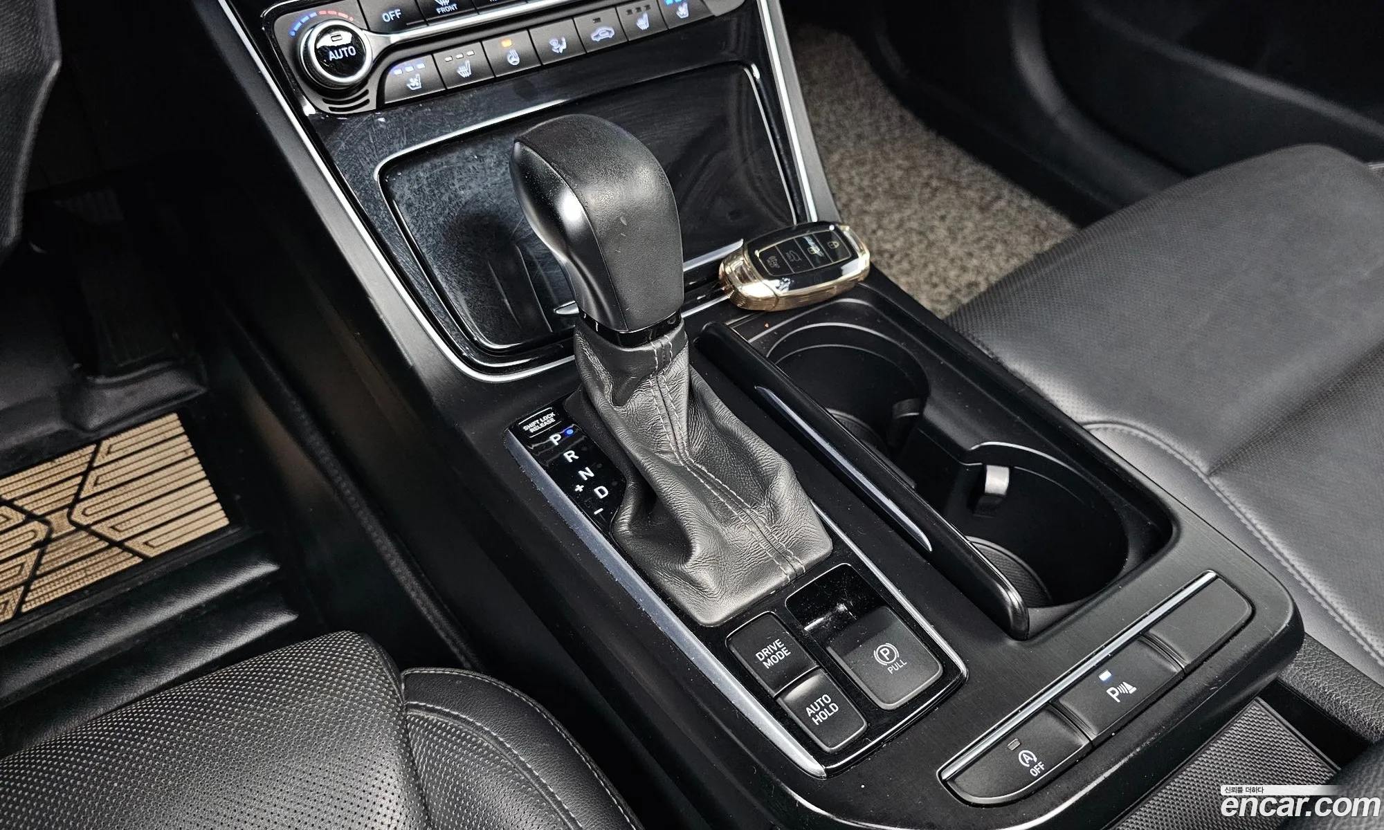 Hyundai Grandeur IG 2016 — 14