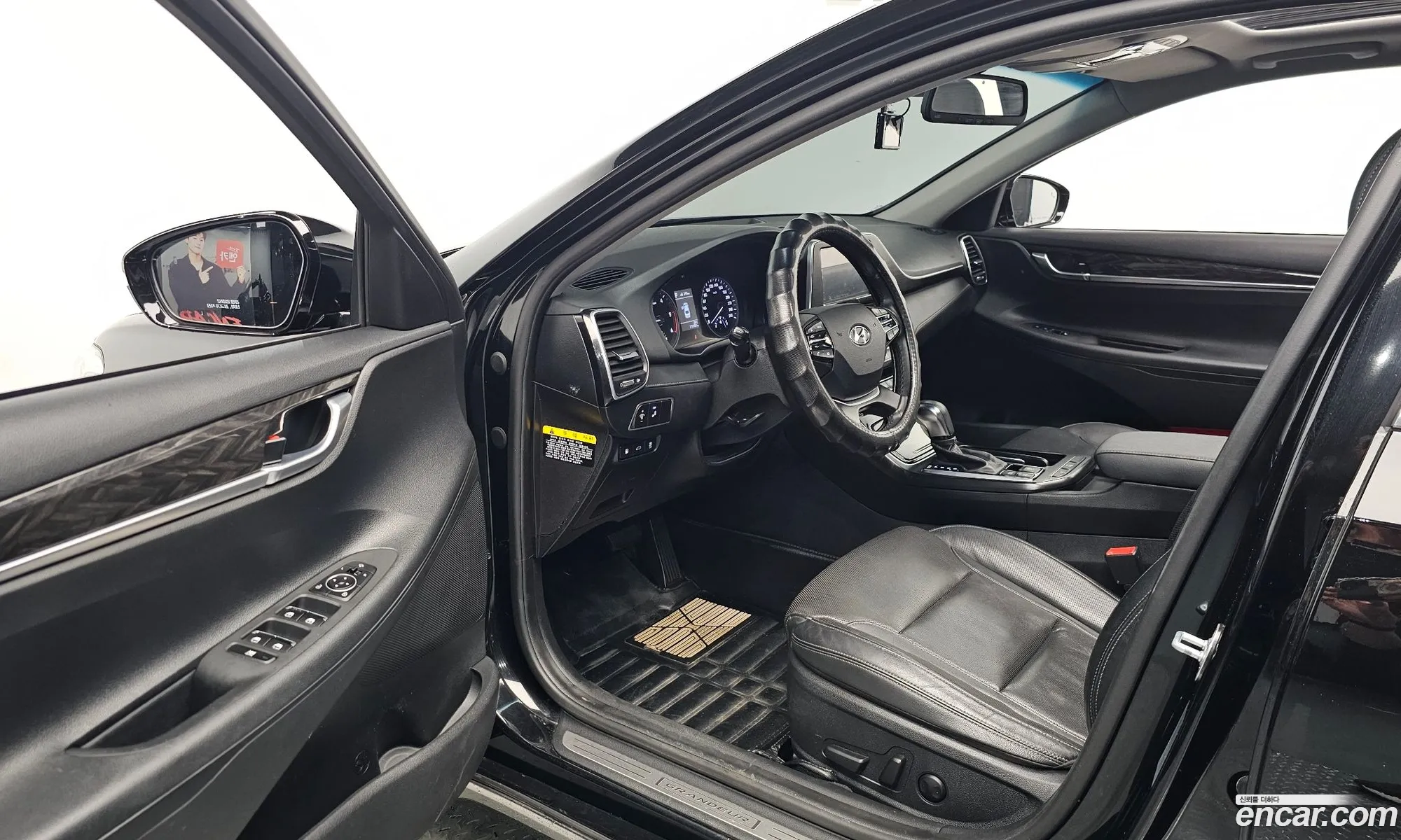Hyundai Grandeur IG 2016 — 12