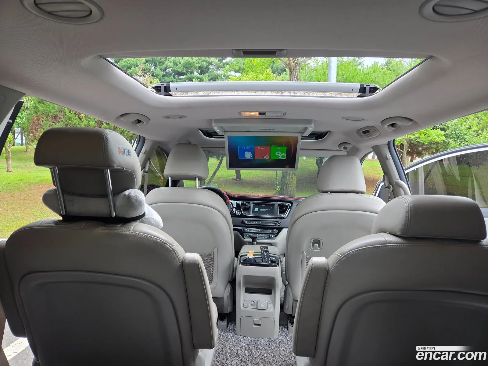 Kia Carnival 2017 — 3