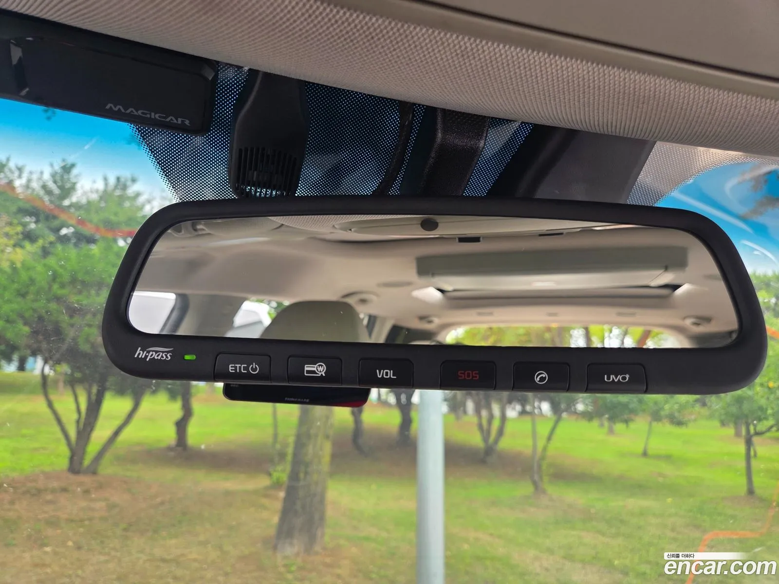 Kia Carnival 2017 — 14