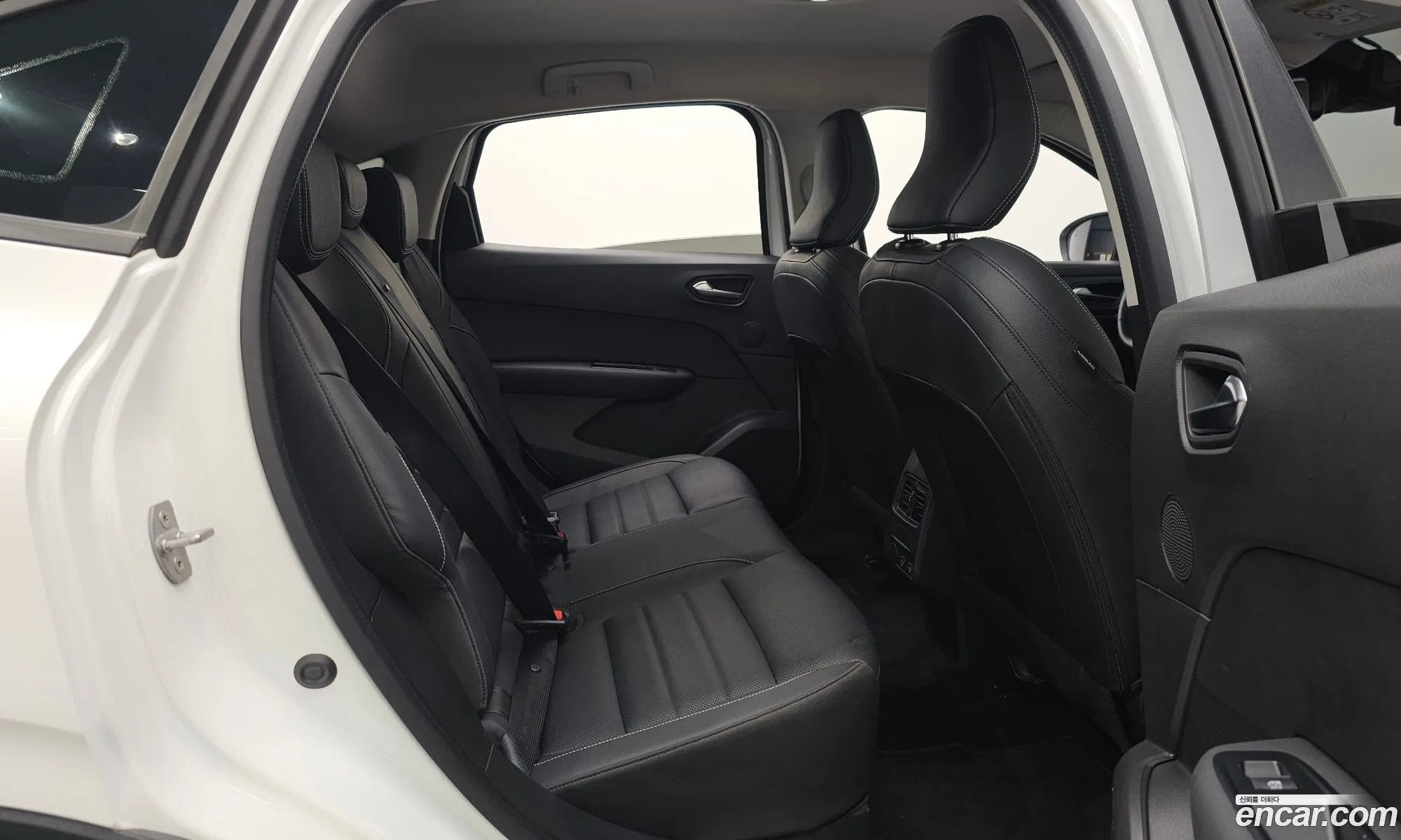 Renault Korea (Samsung) XM3 2021 — 12