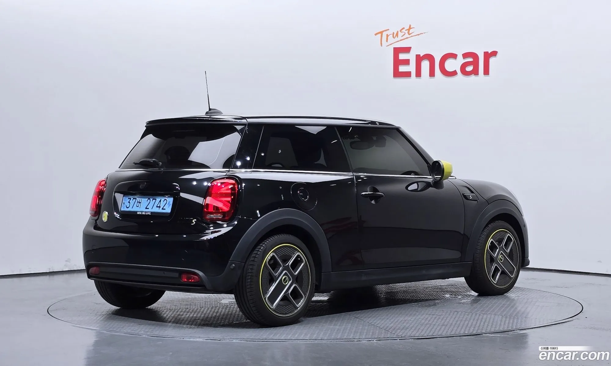 Mini Cooper Electric 2023 WMW11DJ01P2U07909 — 10
