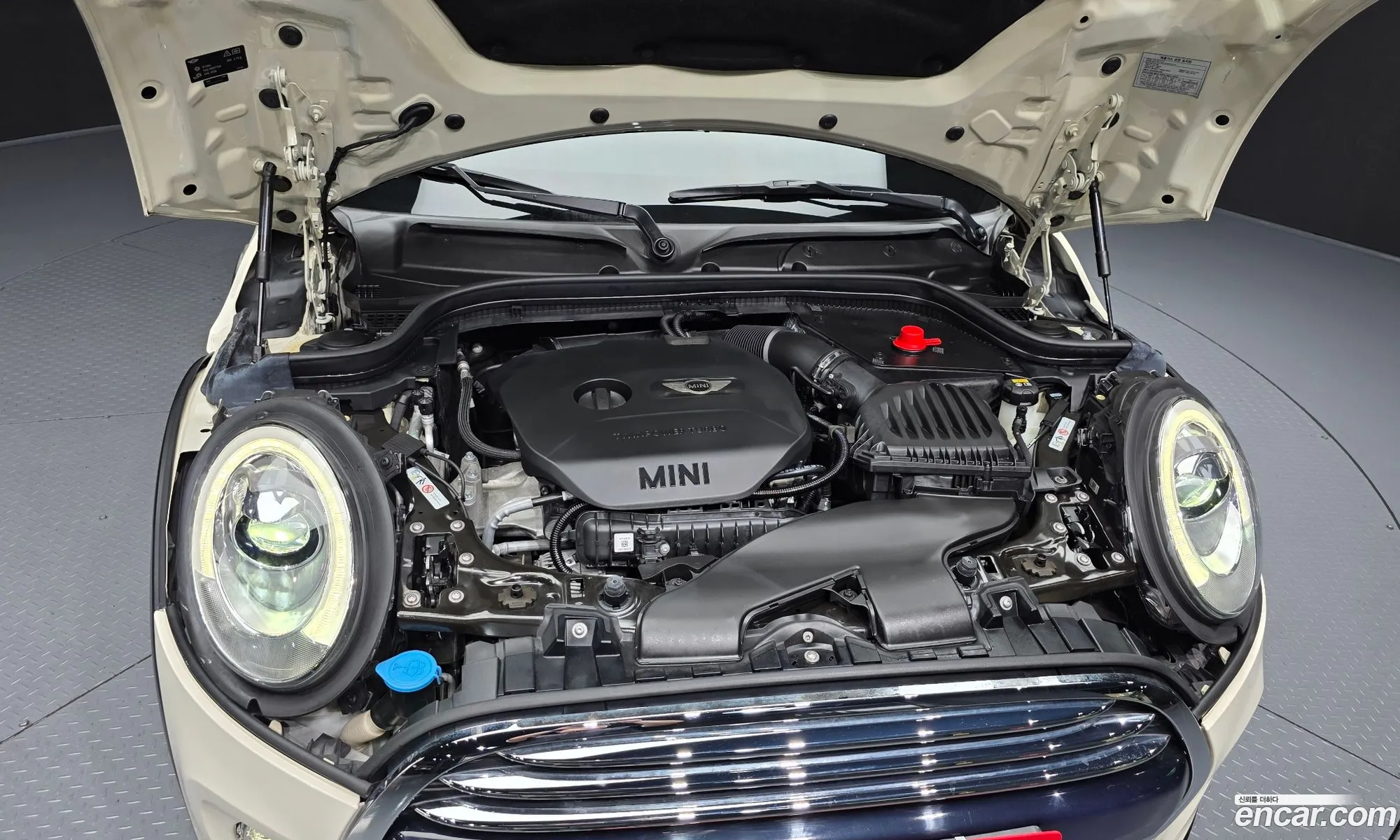 Mini Cooper 2017 WMWXP5105H3A98815 — 15