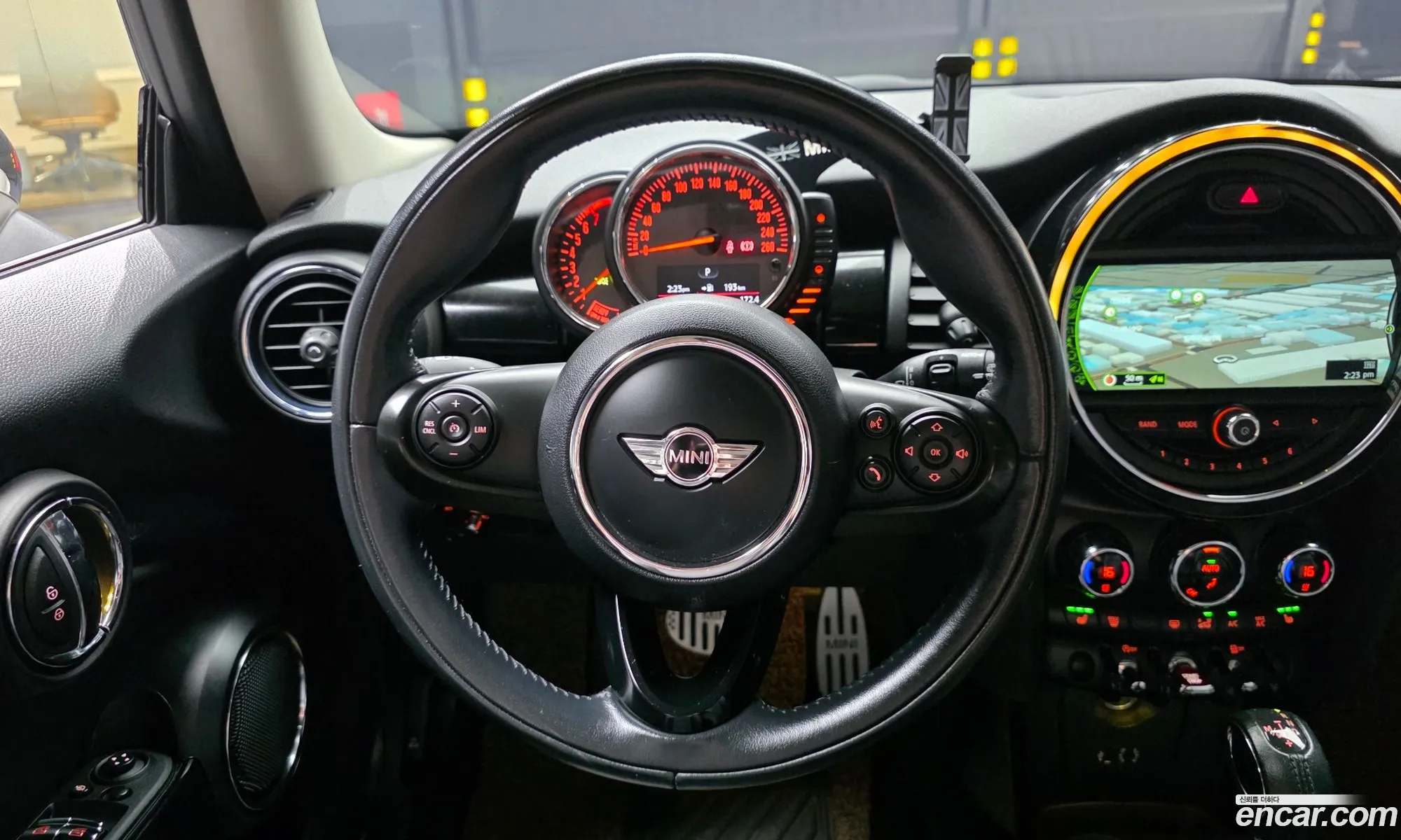 Mini Cooper 2017 WMWXP5105H3A98815 — 11