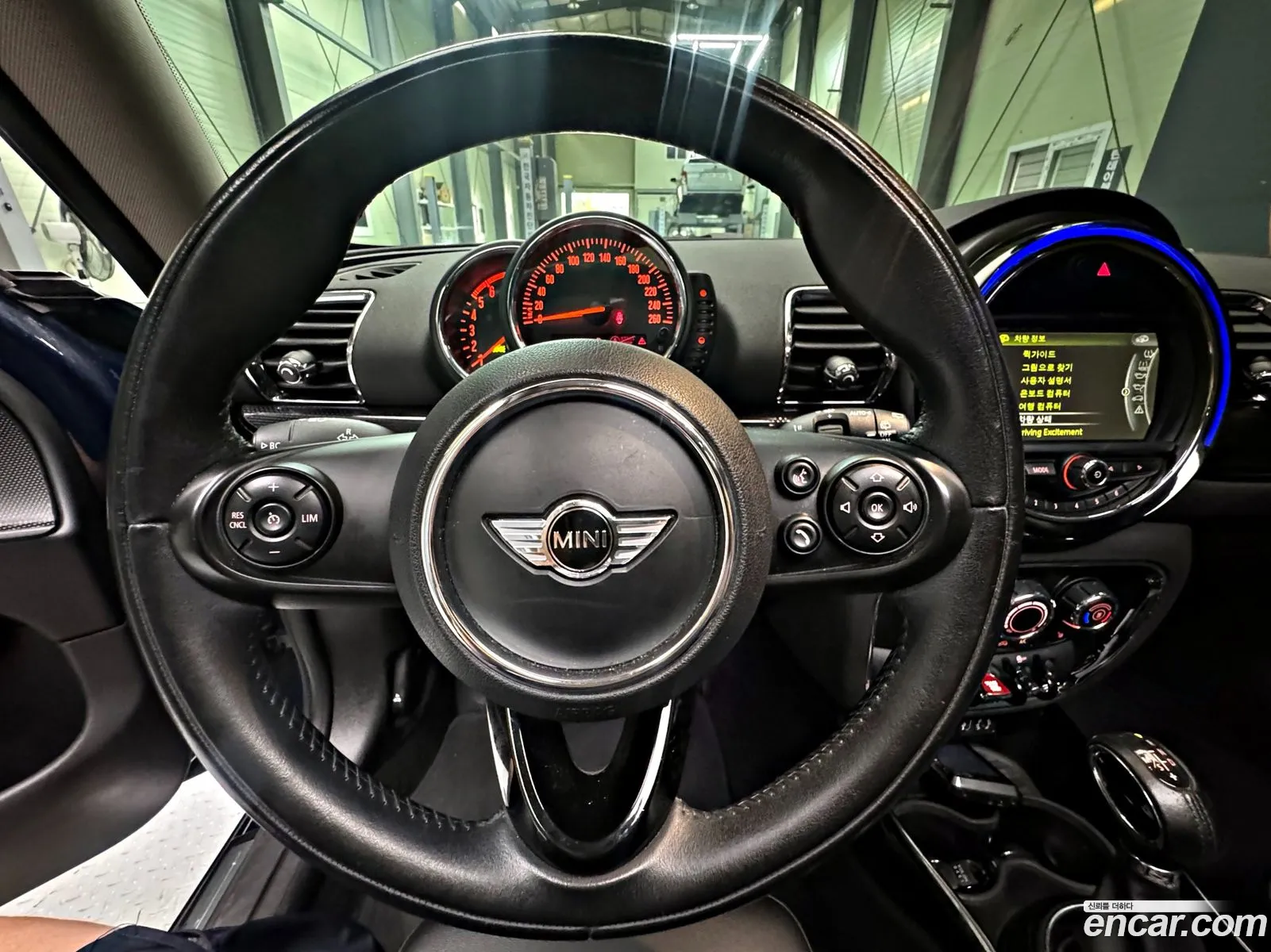 Mini Cooper D Clubman 2016 — 17