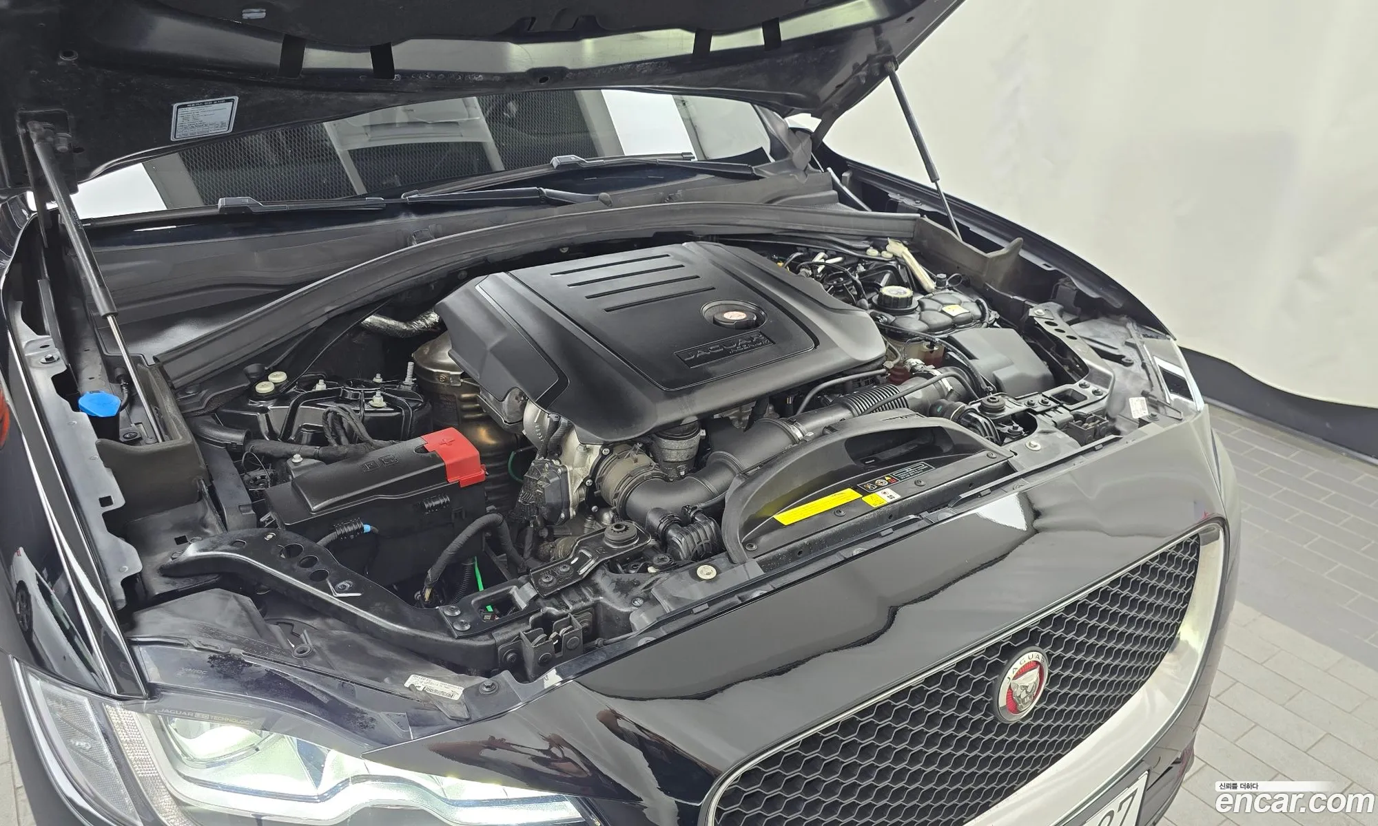 Jaguar F-Pace 2020 SADCA2BN4LA642822 — 4