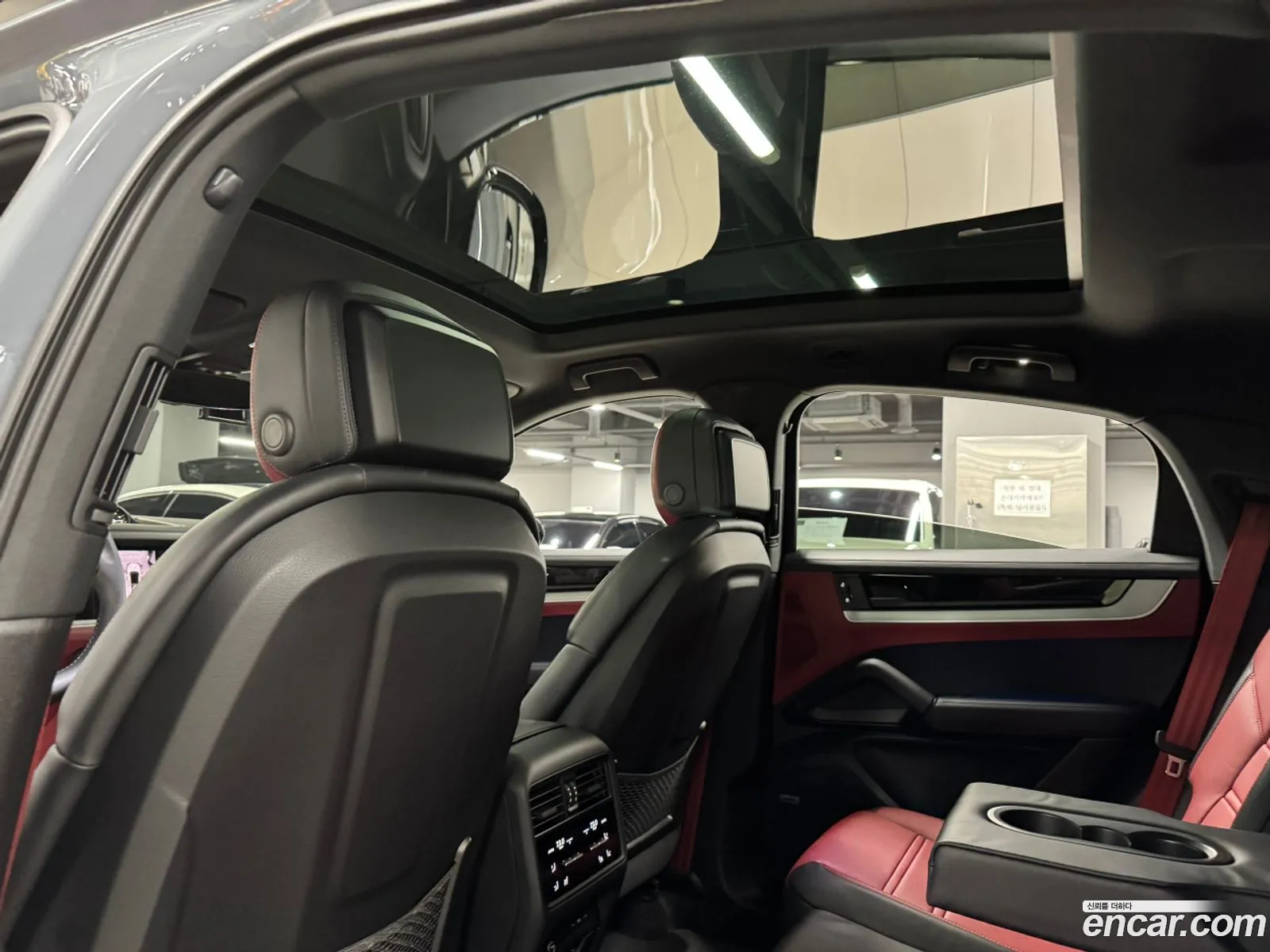 Porsche Cayenne 2023 — 8
