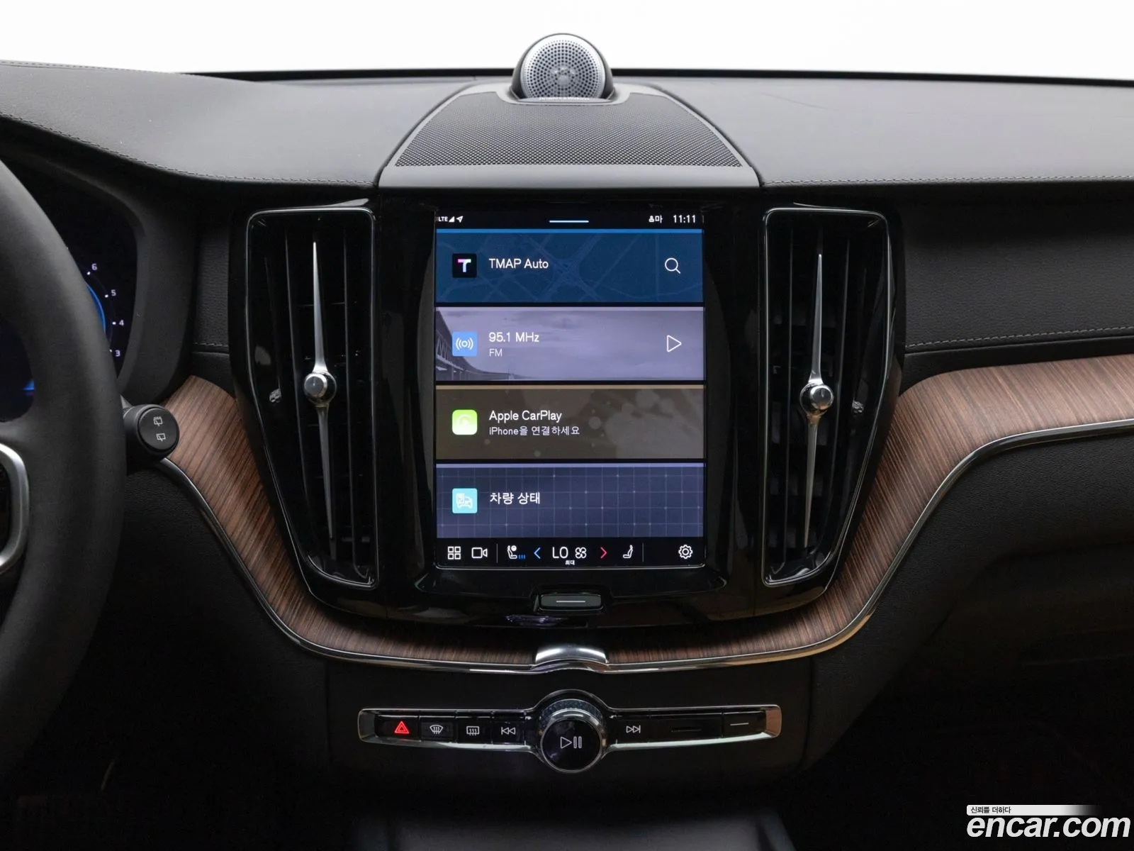Volvo XC60 2024 — 8