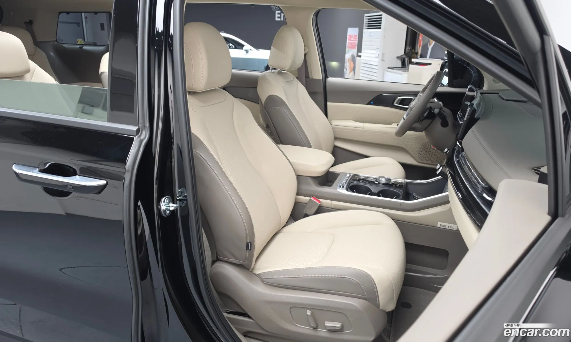 Kia Carnival 2025 — 13