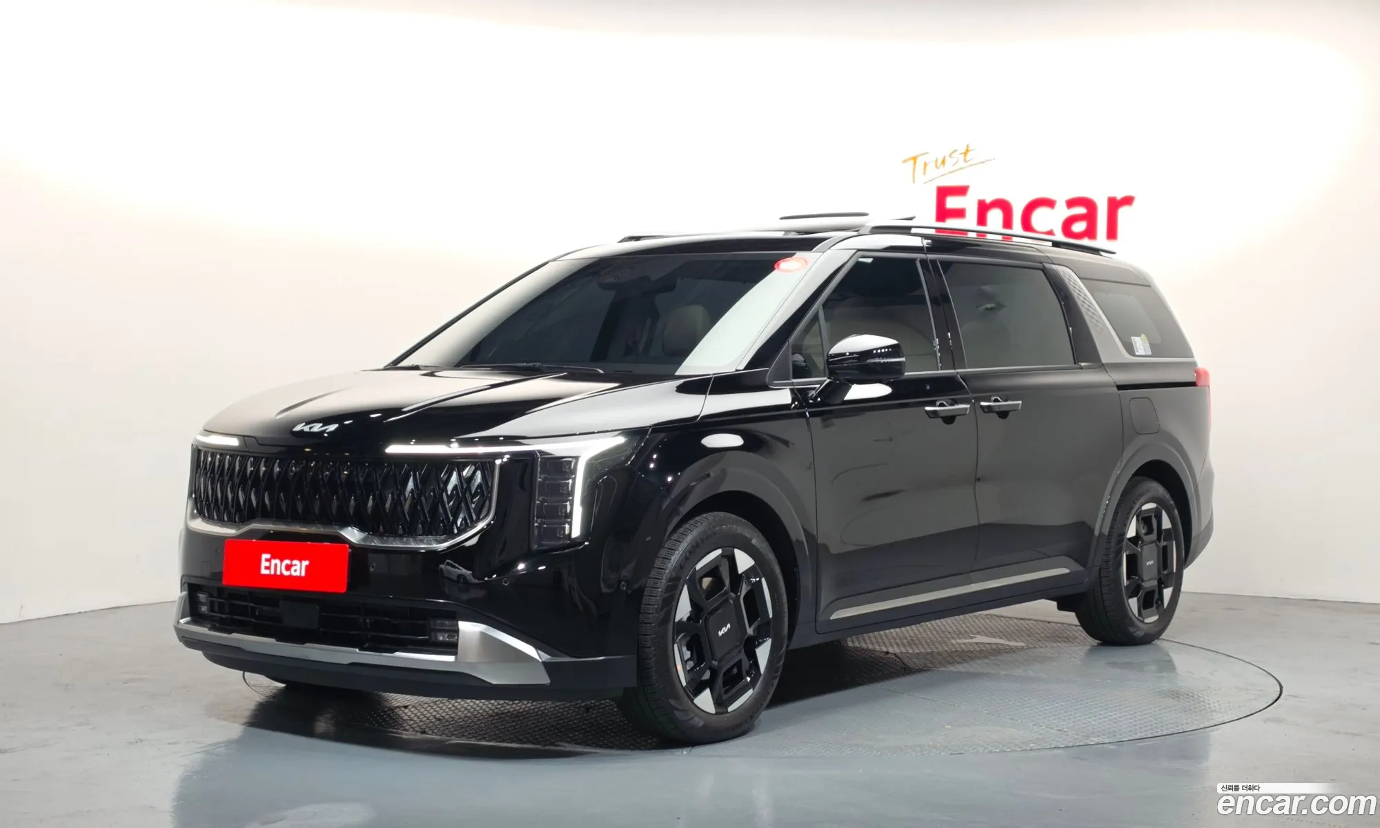 Kia Carnival 2025 — 6