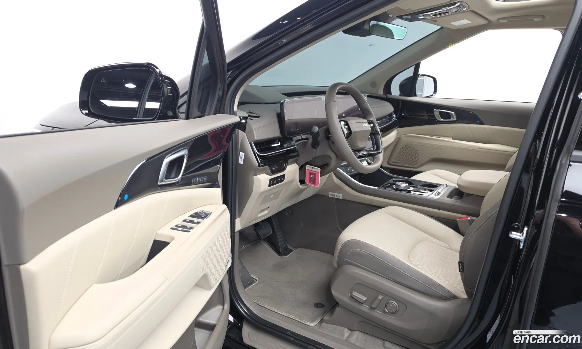Kia Carnival 2025 — 21