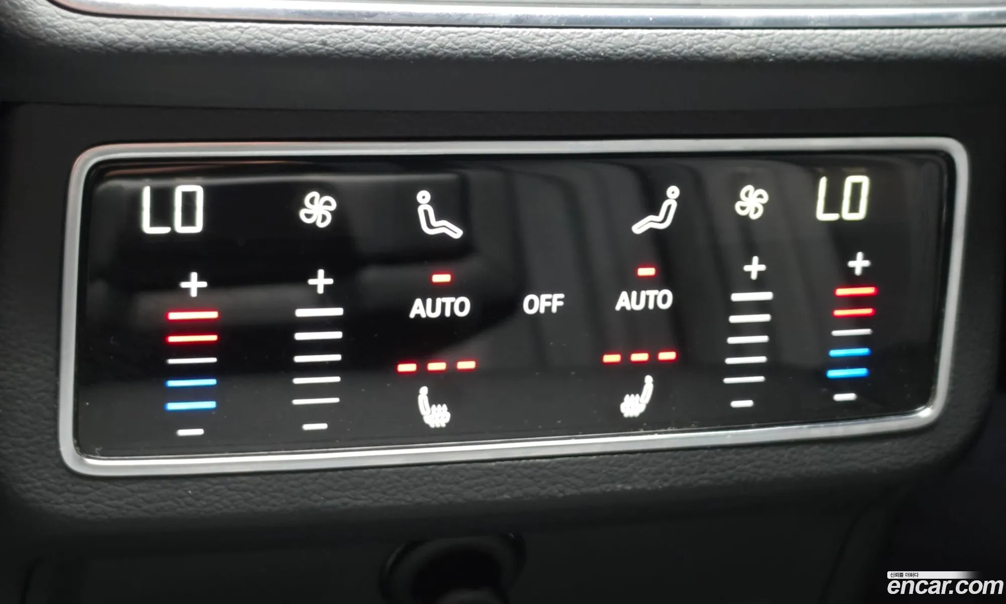 Audi A6 2021 WAUZZZF28MN009321 — 28