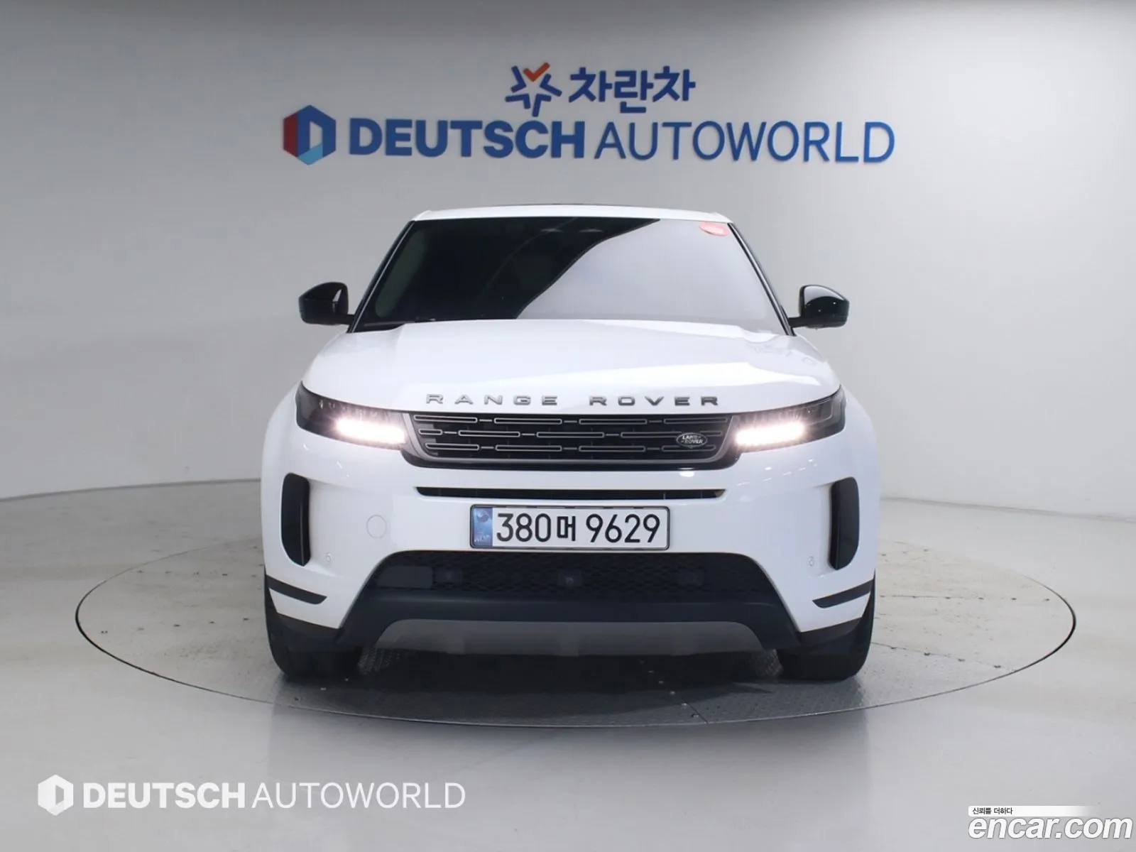 Land Rover Range Rover Evoque 2025 — 8