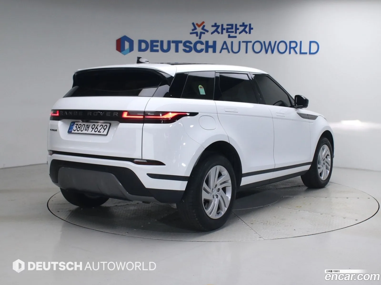 Land Rover Range Rover Evoque 2025 — 19