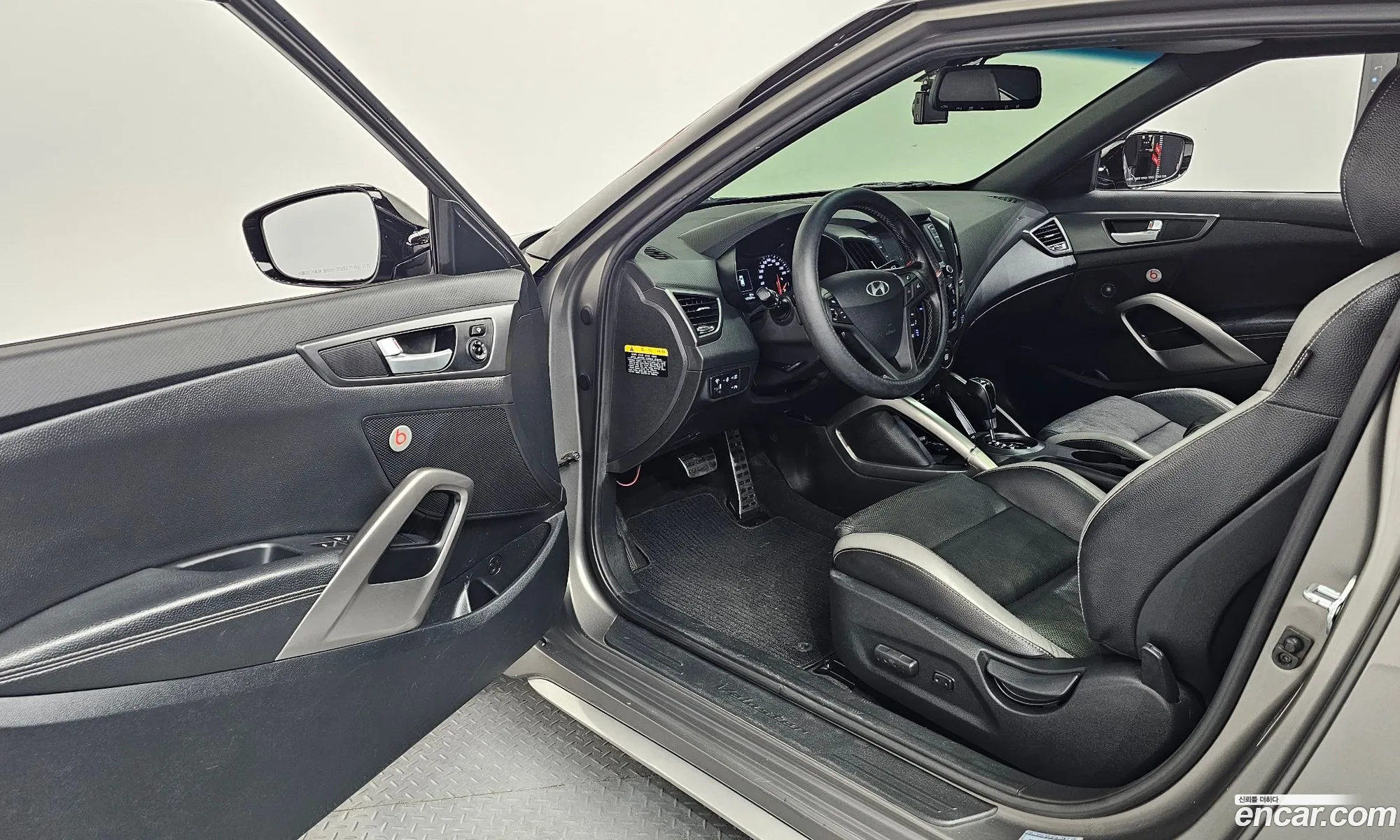 Hyundai Veloster 2016 — 29