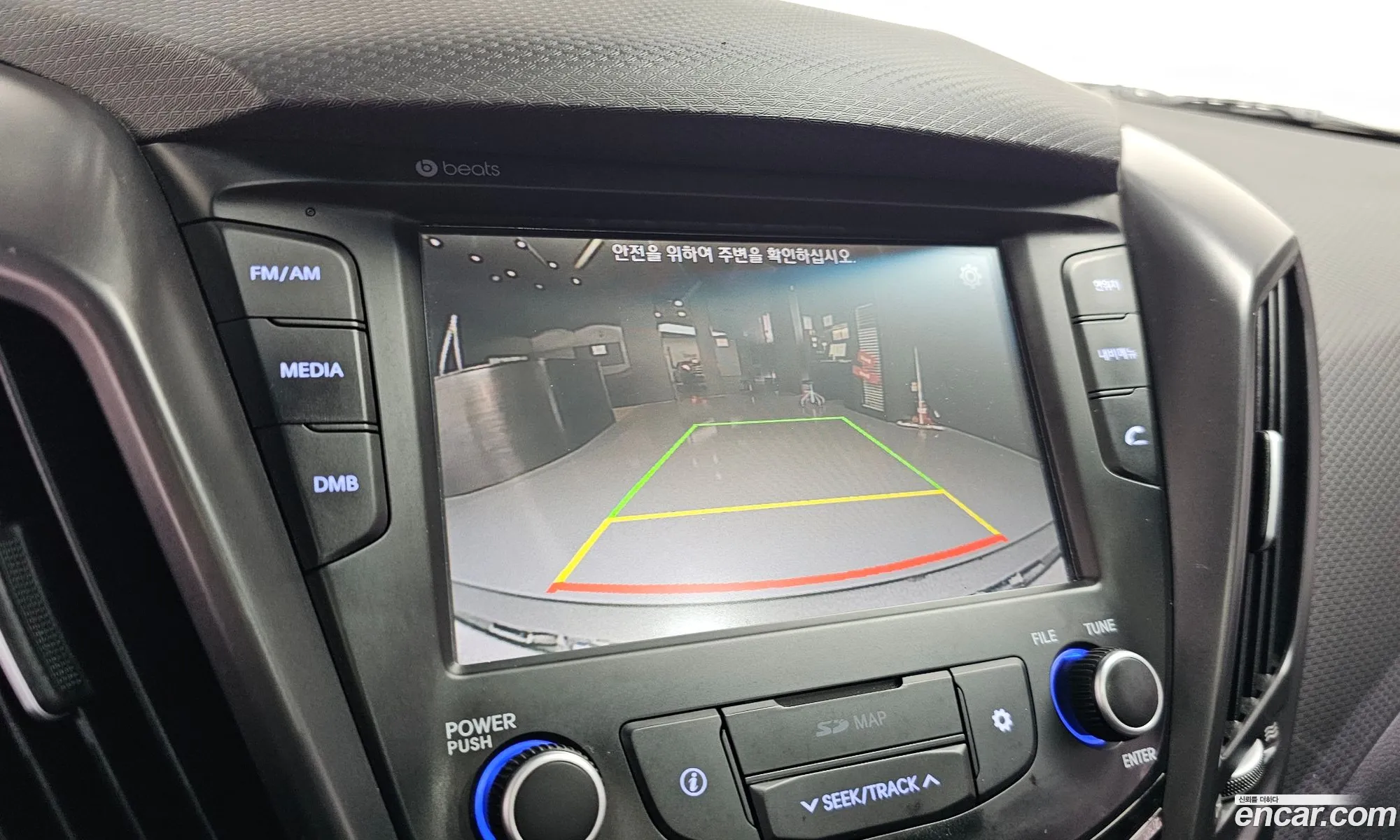 Hyundai Veloster 2016 — 31