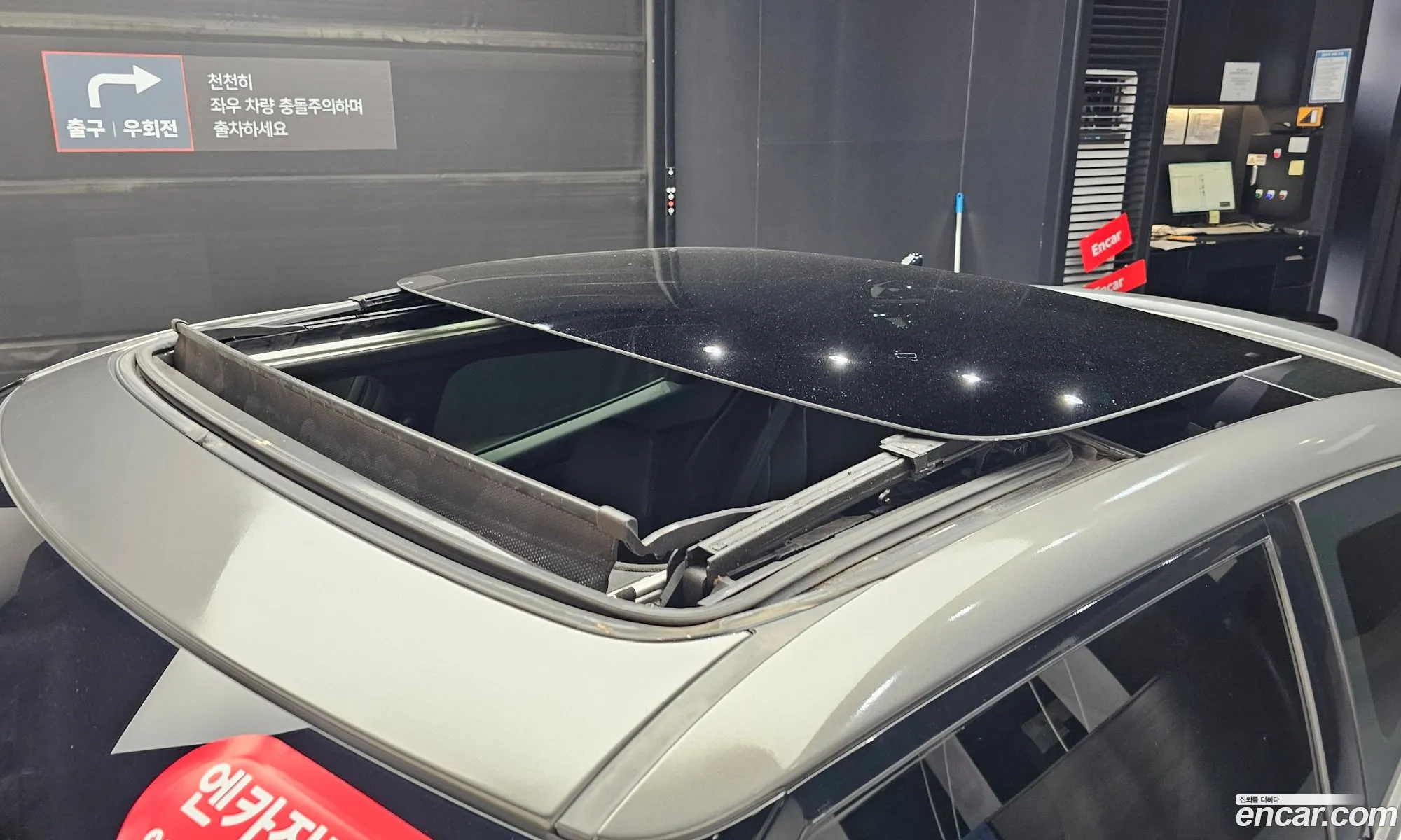 Hyundai Veloster 2016 — 24