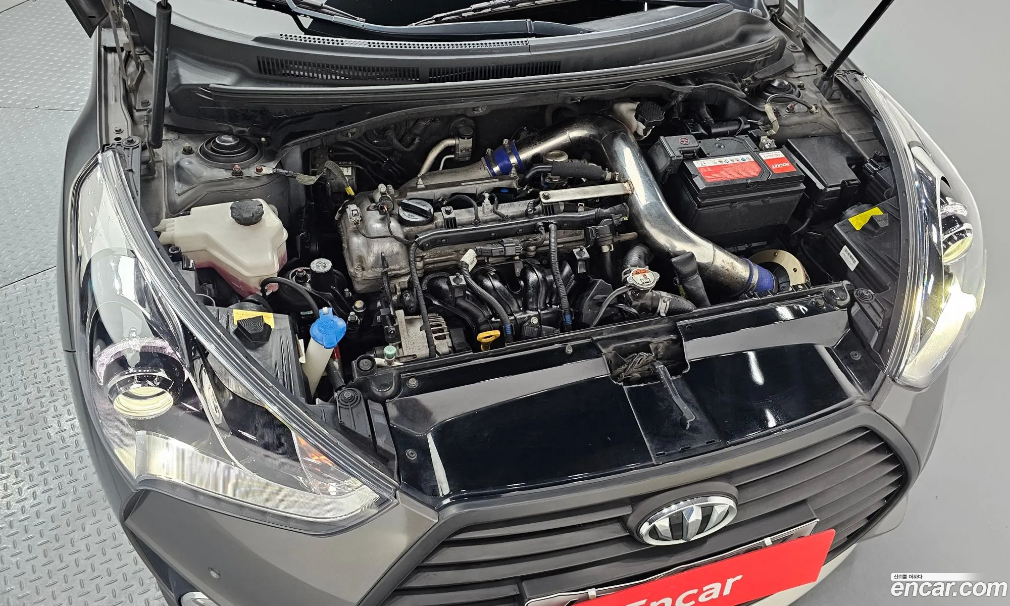 Hyundai Veloster 2016 — 12
