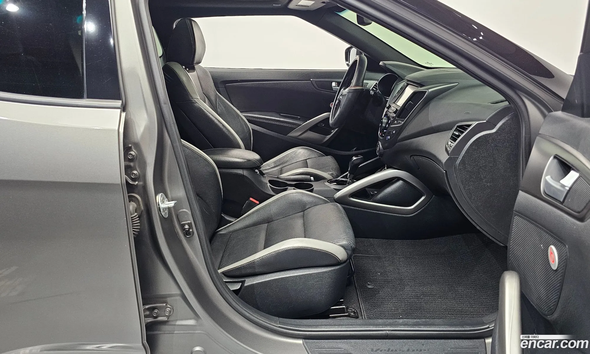Hyundai Veloster 2016 — 3