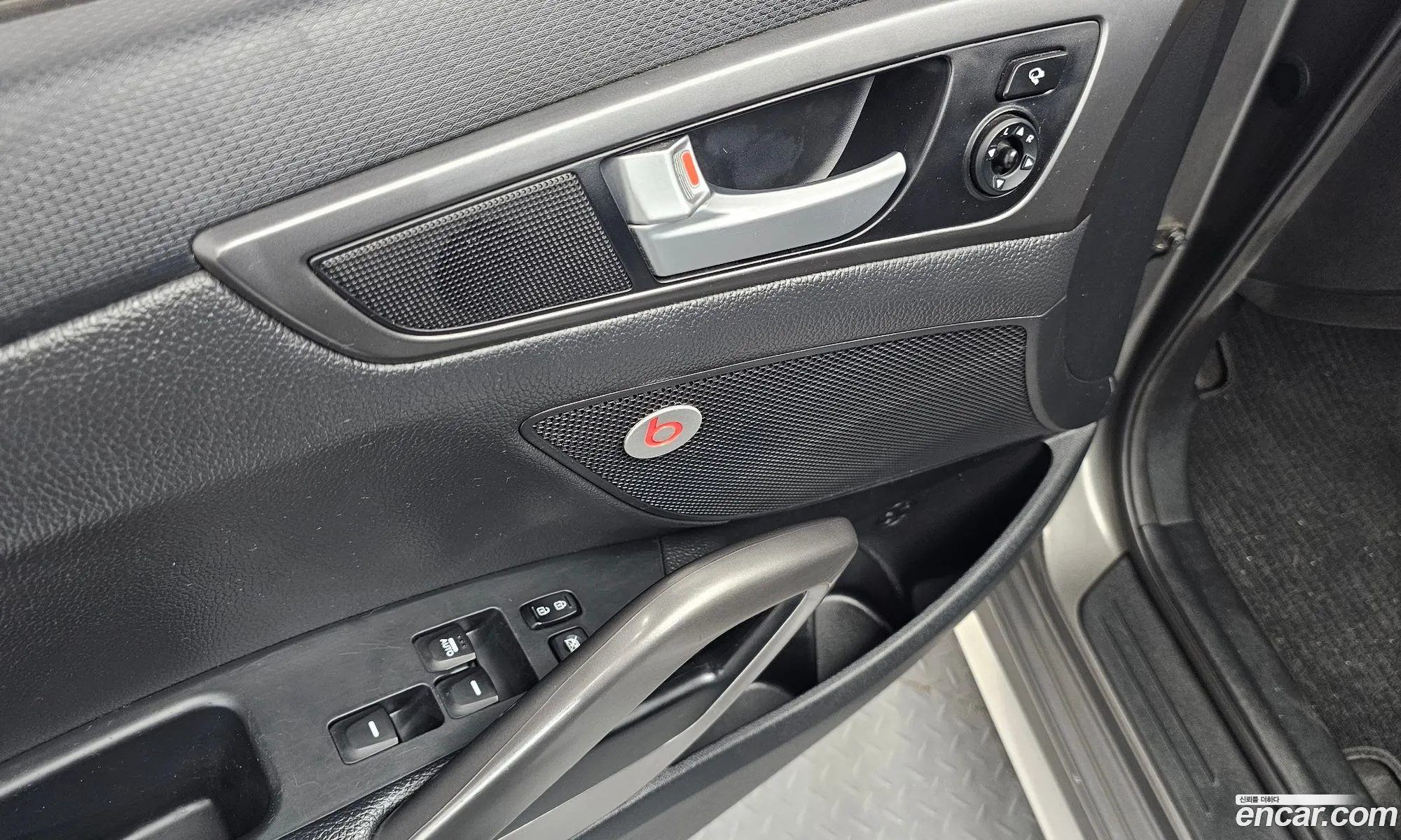Hyundai Veloster 2016 — 14