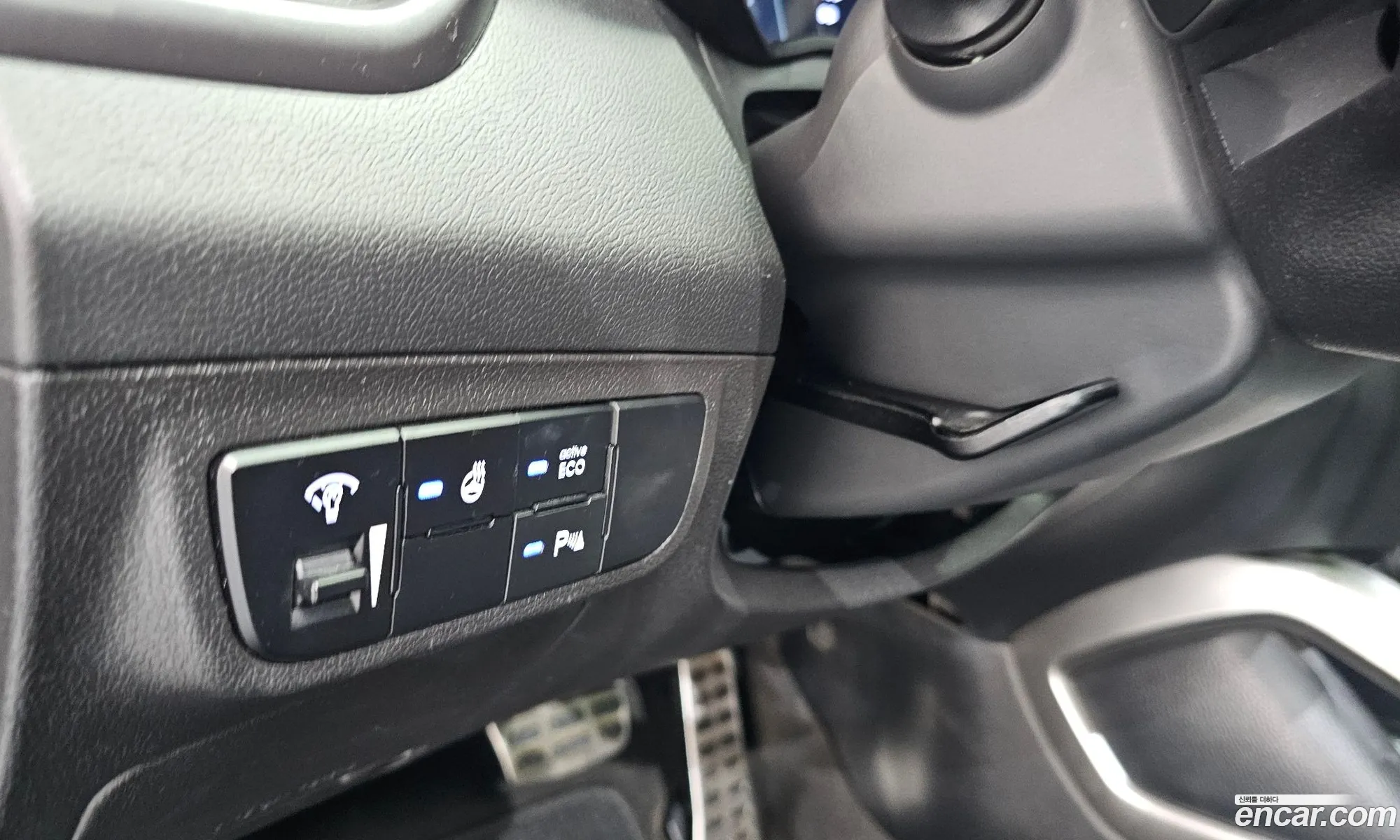 Hyundai Veloster 2016 — 21