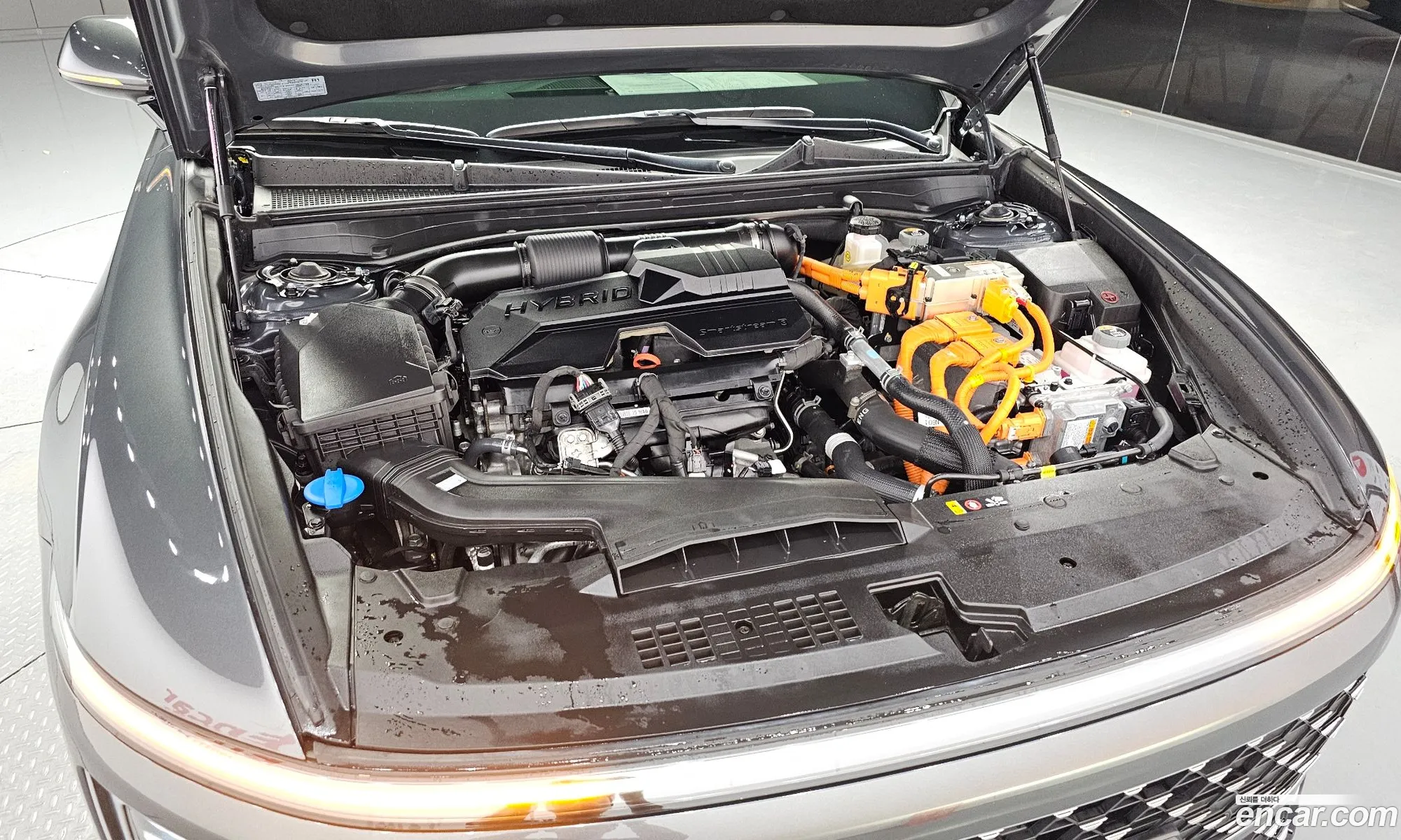 Hyundai Grandeur Hybrid 2024 — 18