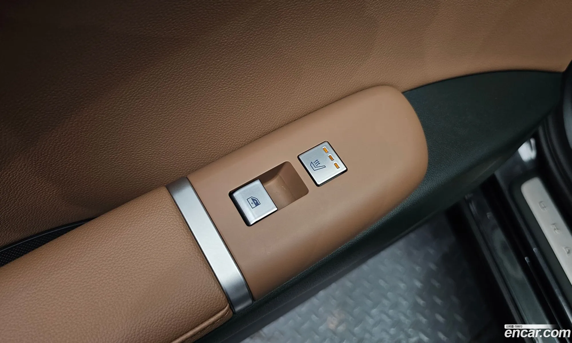 Hyundai Grandeur Hybrid 2024 — 12
