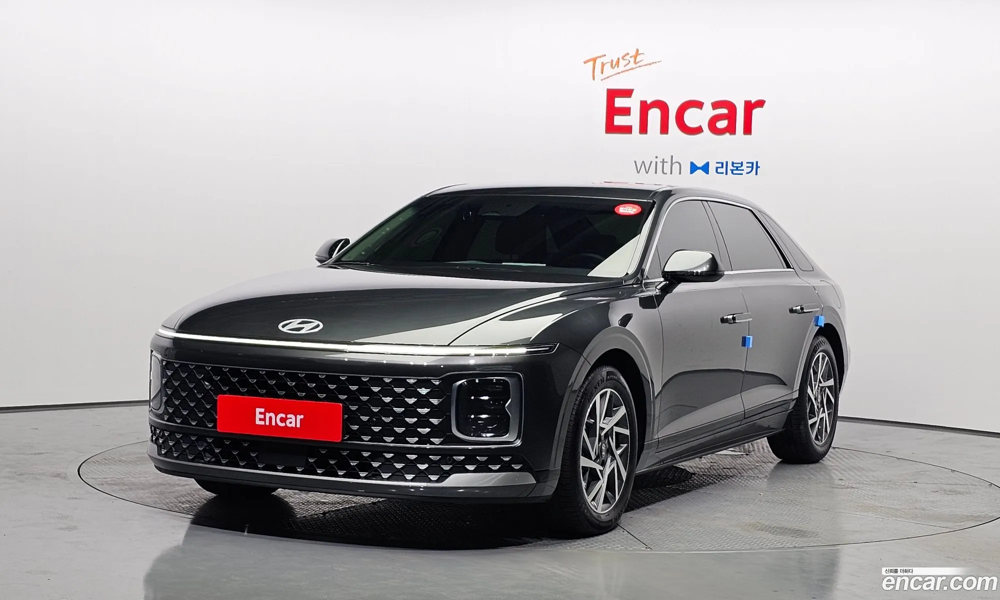 Hyundai Grandeur Hybrid 2024 — 26
