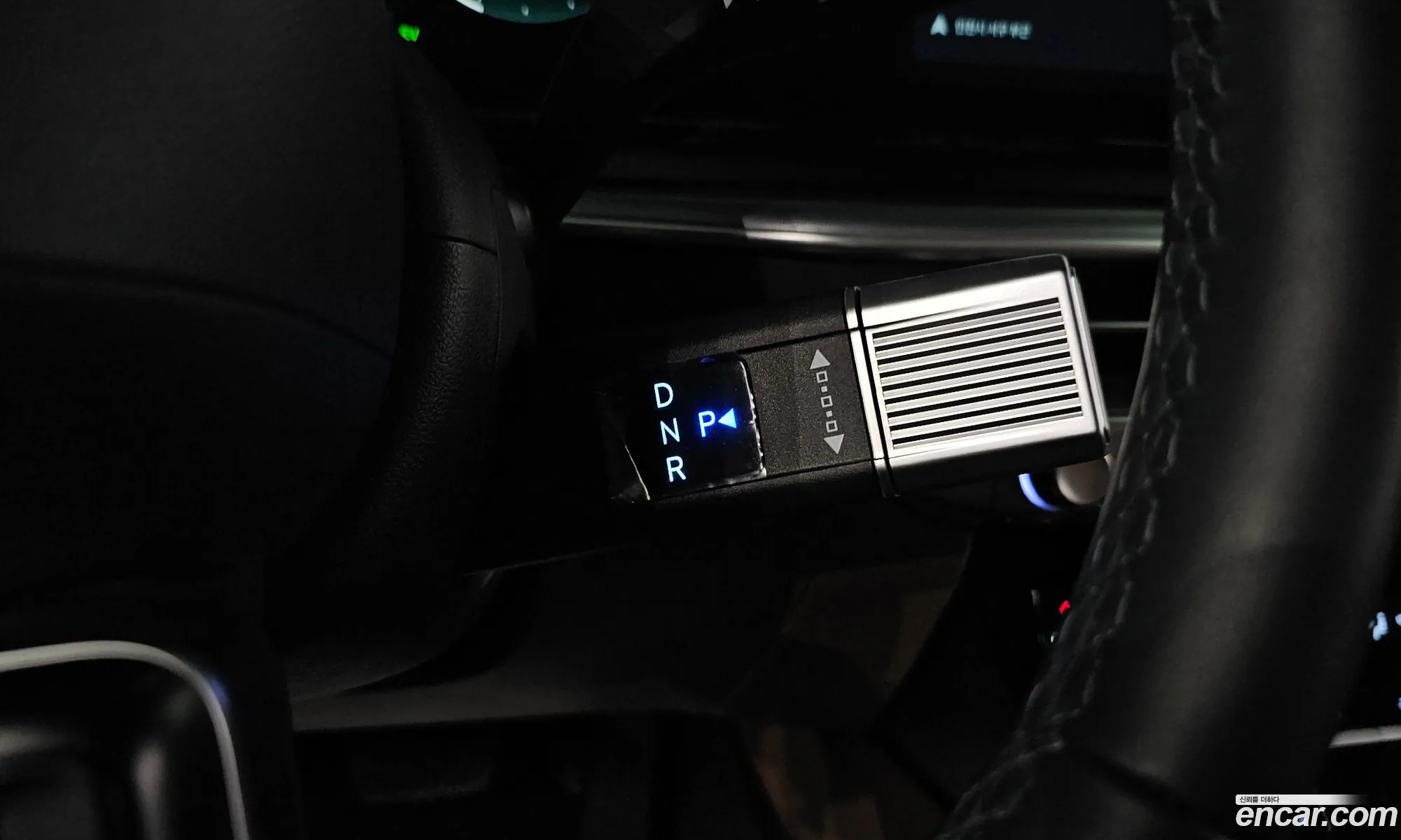 Hyundai Grandeur Hybrid 2024 — 30