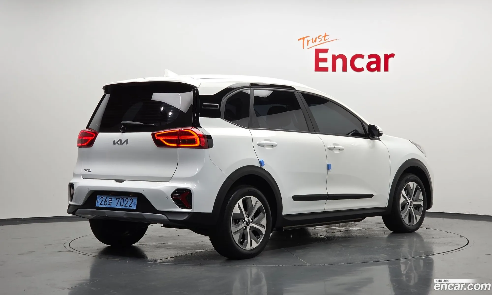 Kia Niro Plus 2022 — 10