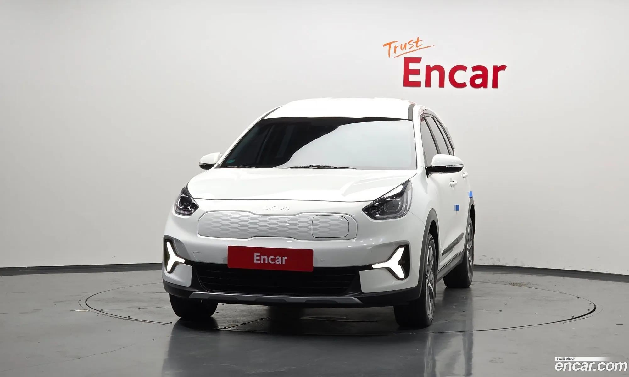 Kia Niro Plus 2022 — 14