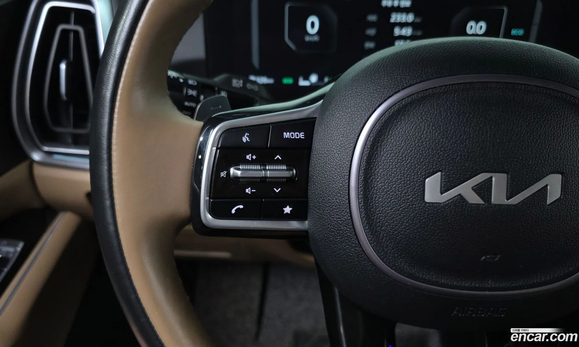 Kia Sorento 2023 — 21