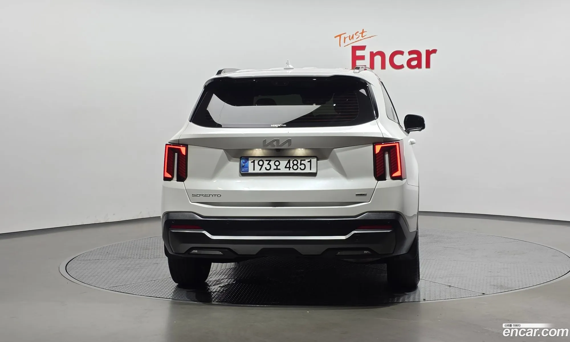 Kia Sorento 2023 — 4