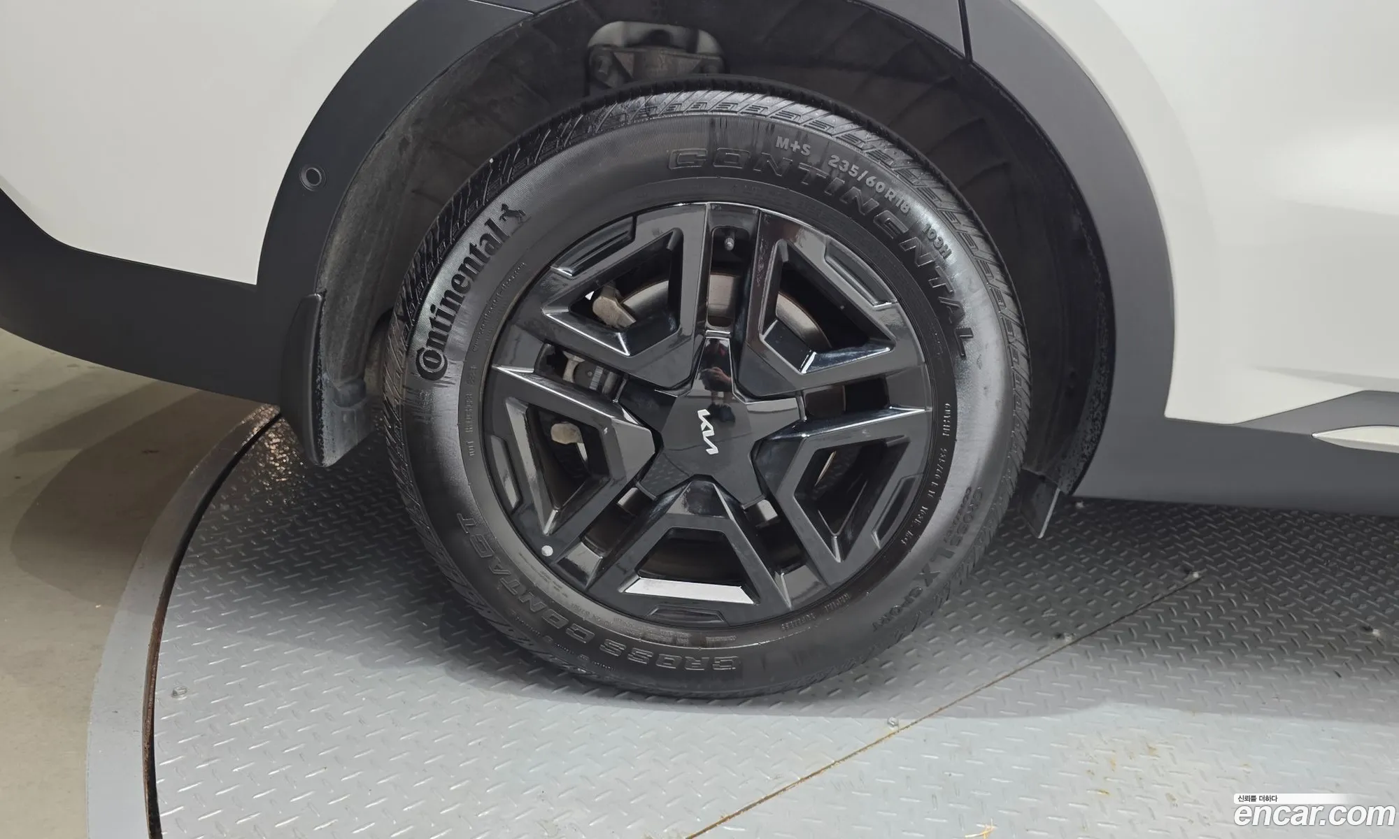 Kia Sorento 2023 — 41