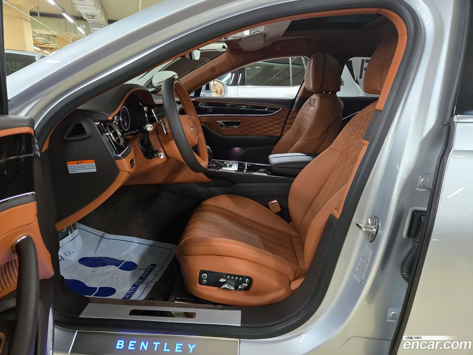 Bentley Flying Spur 2021 — 8