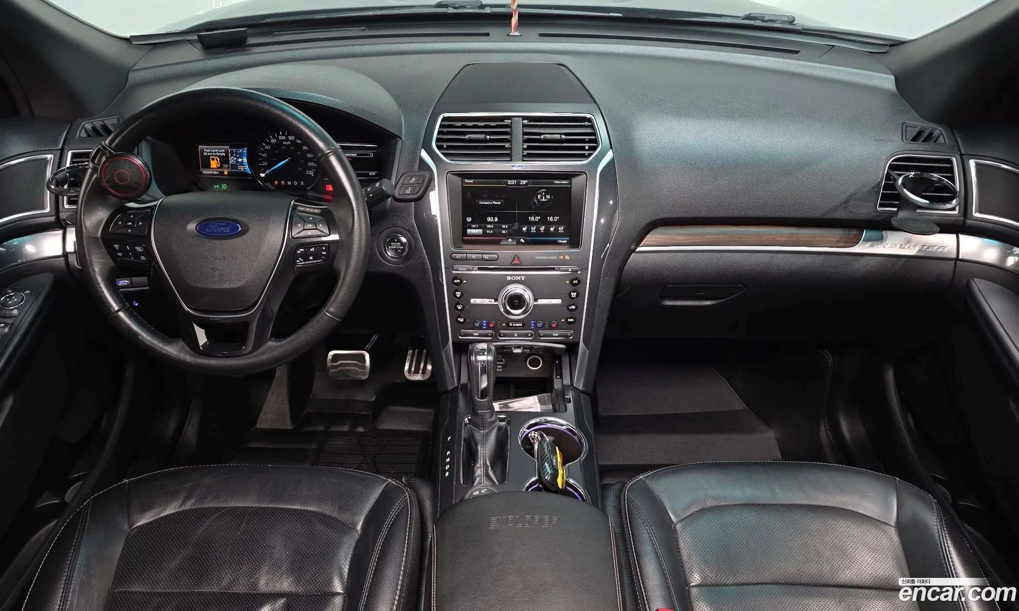 Ford Explorer 2016 1FM5K8FH2GGB24280 — 19
