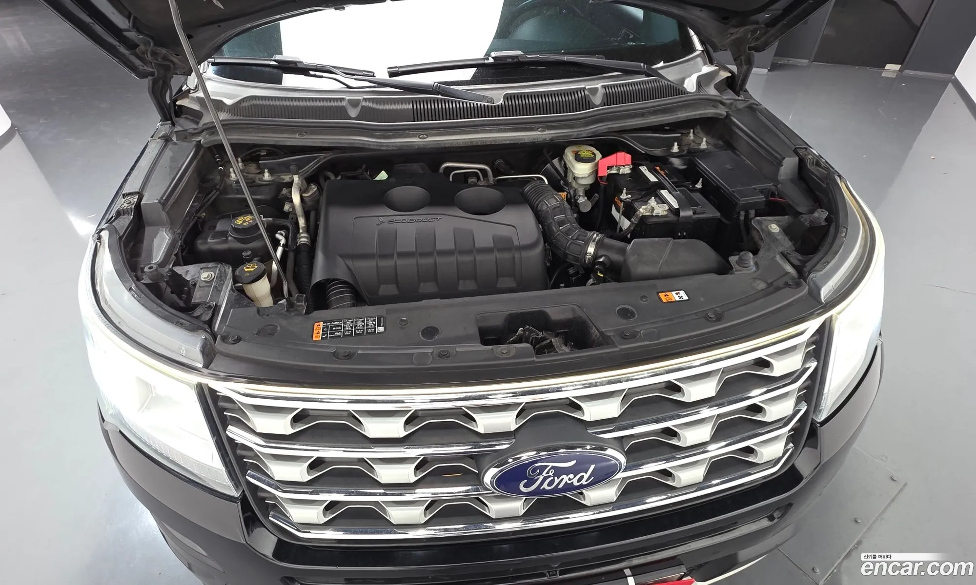 Ford Explorer 2016 1FM5K8FH2GGB24280 — 3