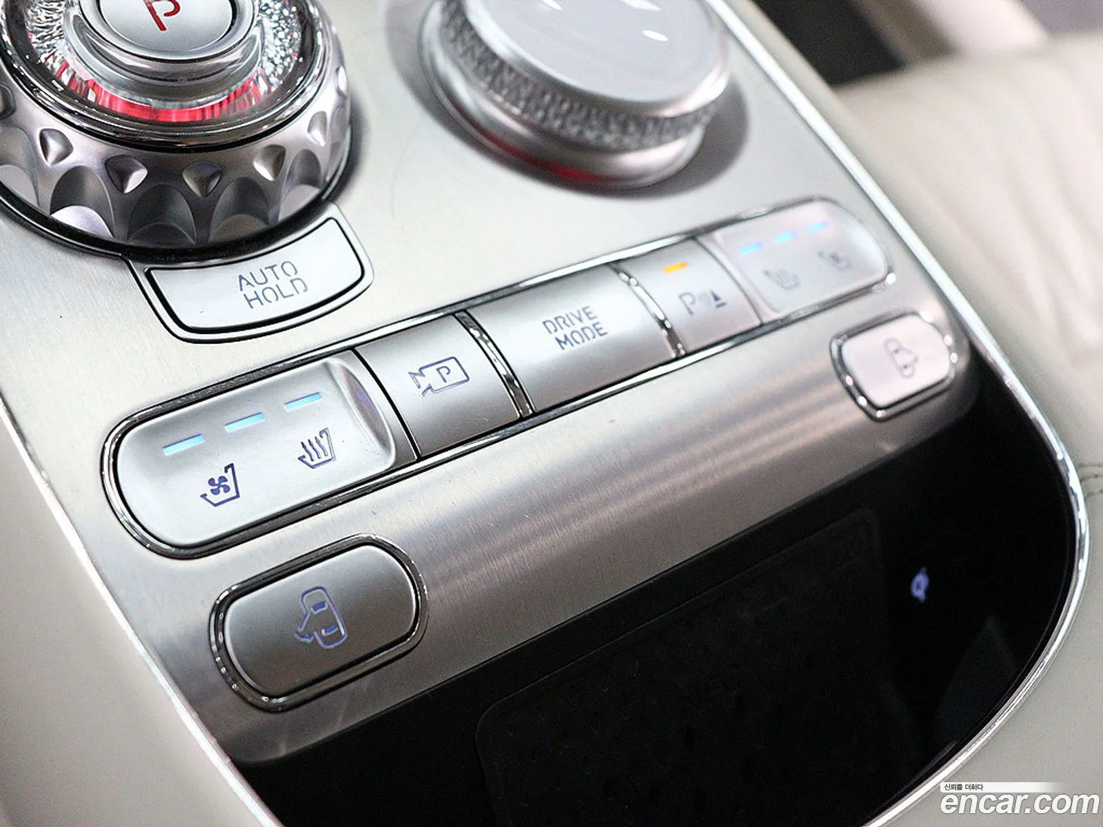Genesis G90 2022 — 14