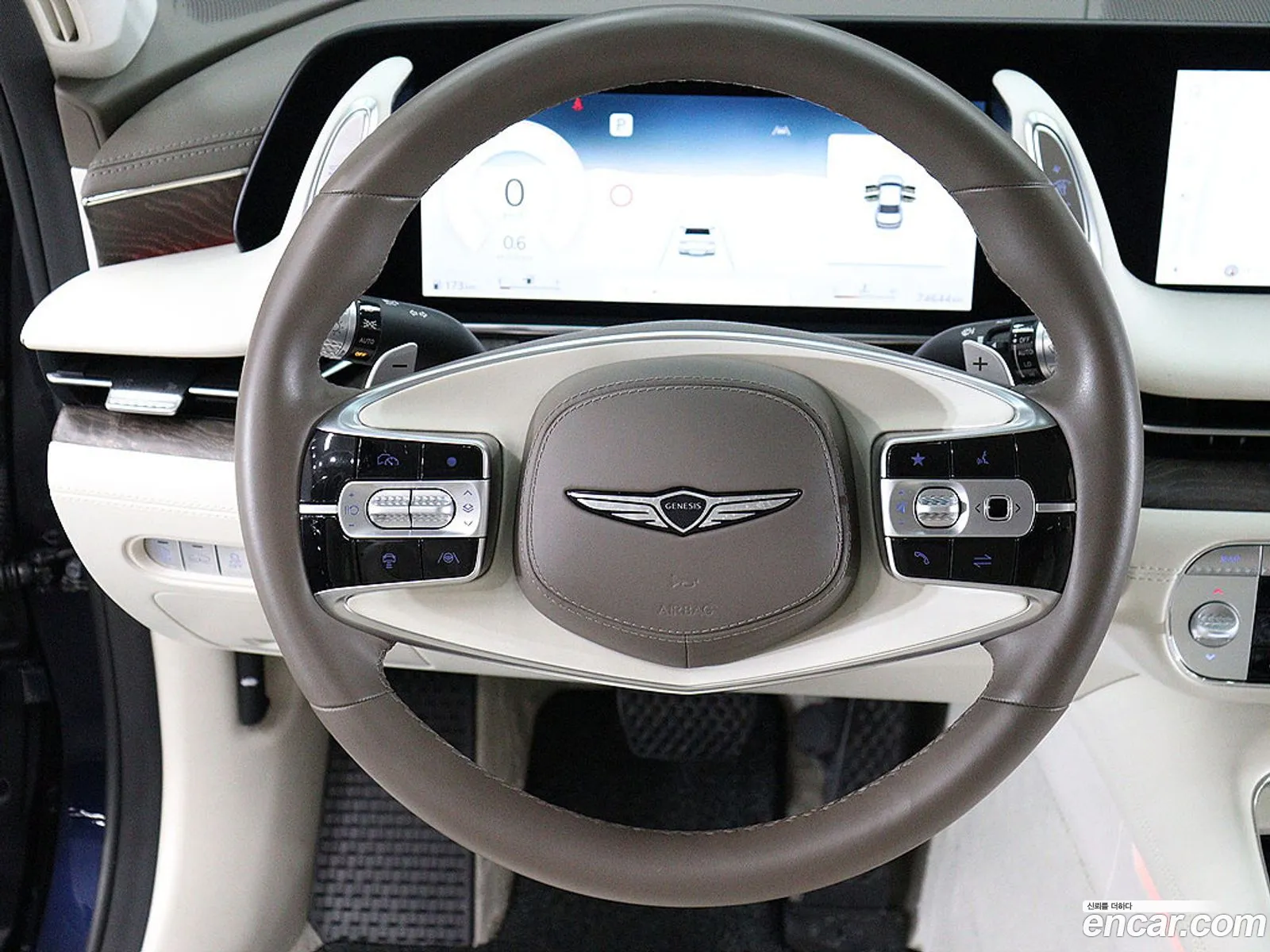 Genesis G90 2022 — 13