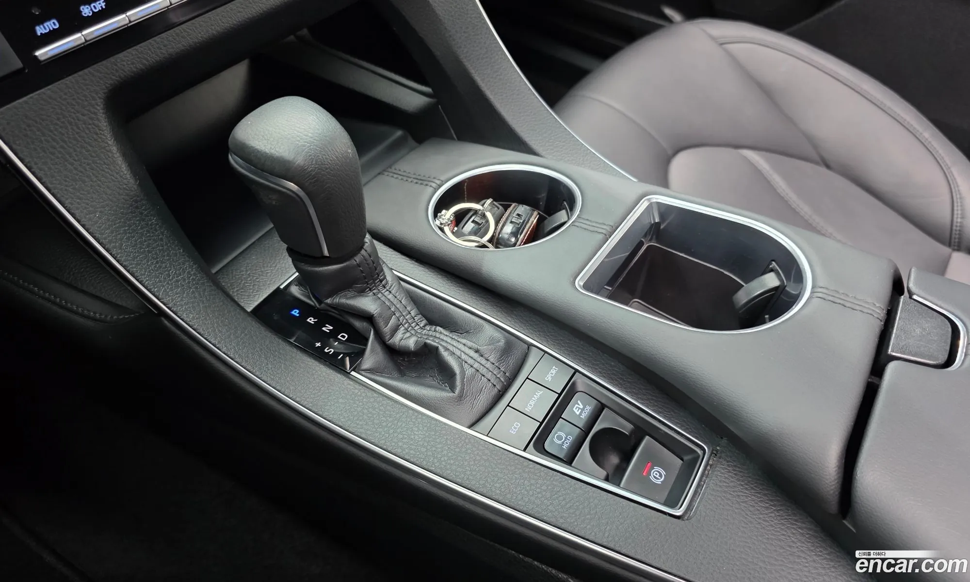 Toyota Avalon 2019 — 28