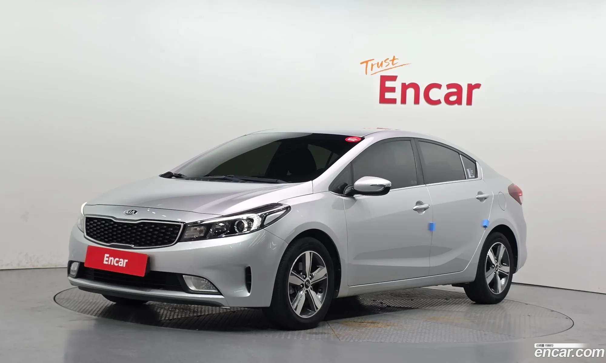 Kia K3 2017 — 7