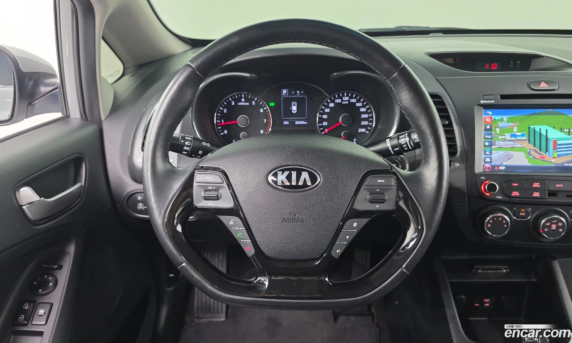 Kia K3 2017 — 20