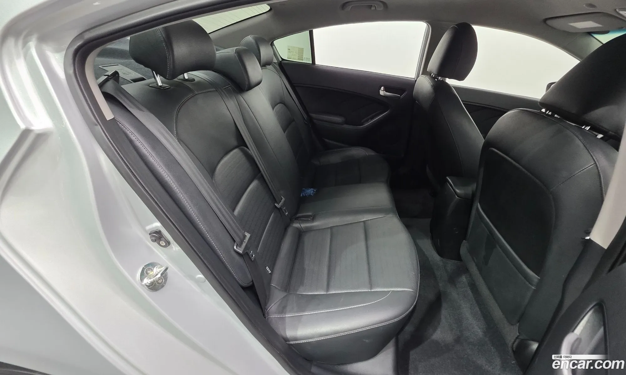Kia K3 2017 — 2