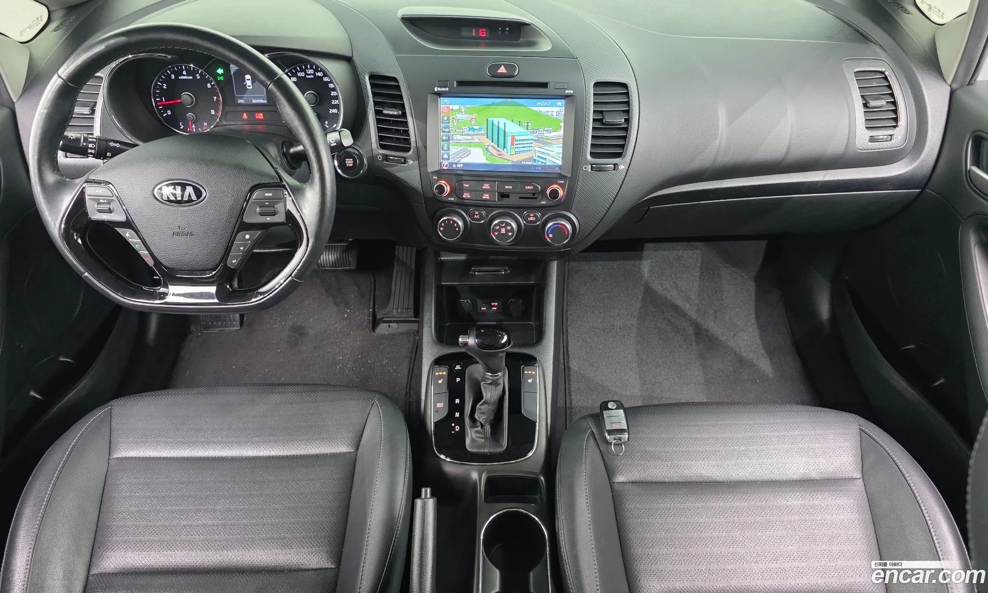 Kia K3 2017 — 6