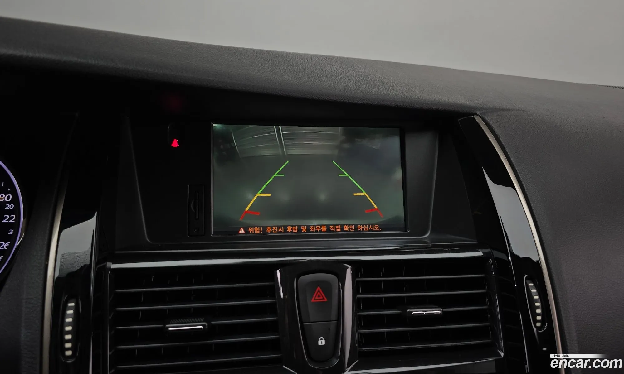 Renault Korea (Samsung) SM7 Nova 2015 — 14