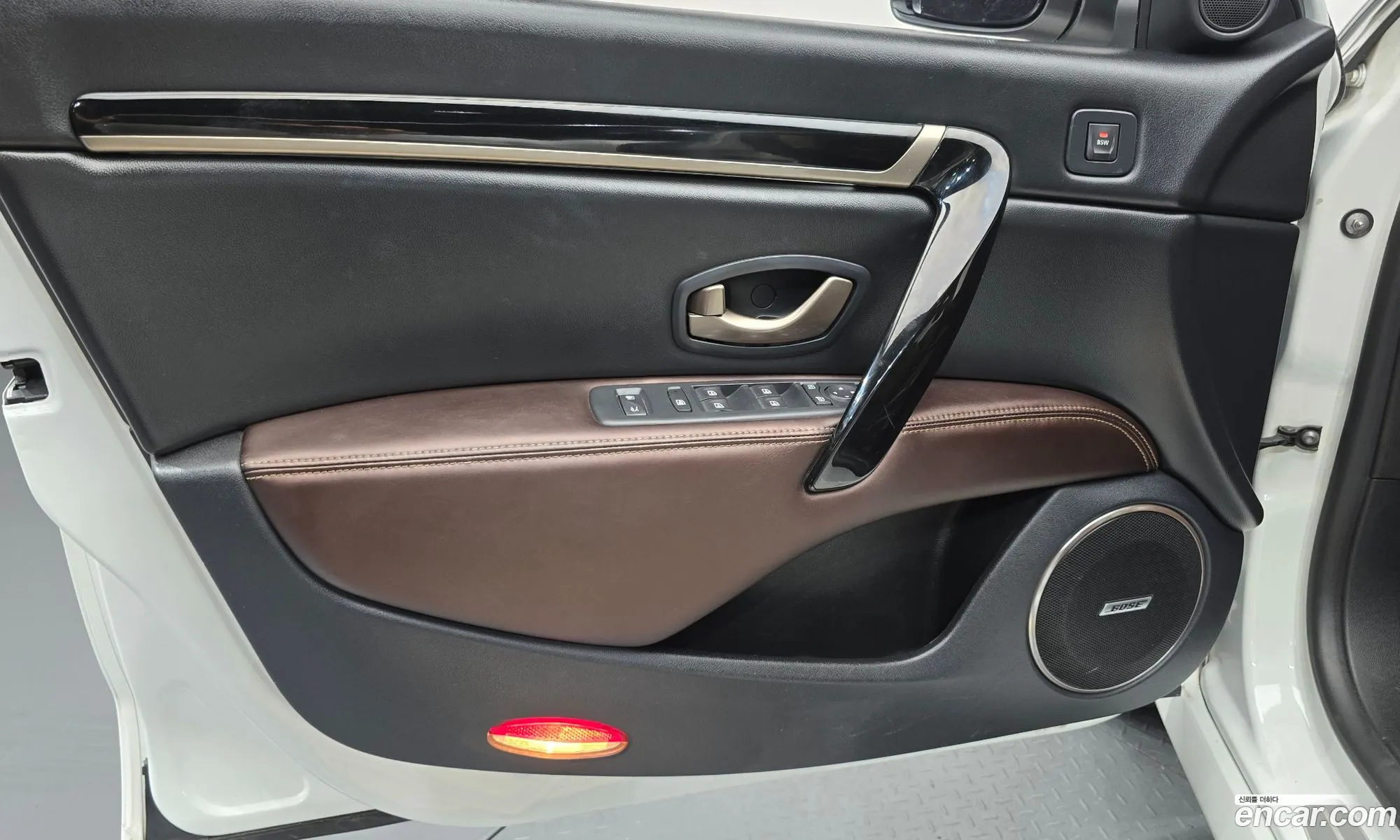 Renault Korea (Samsung) SM7 Nova 2015 — 18