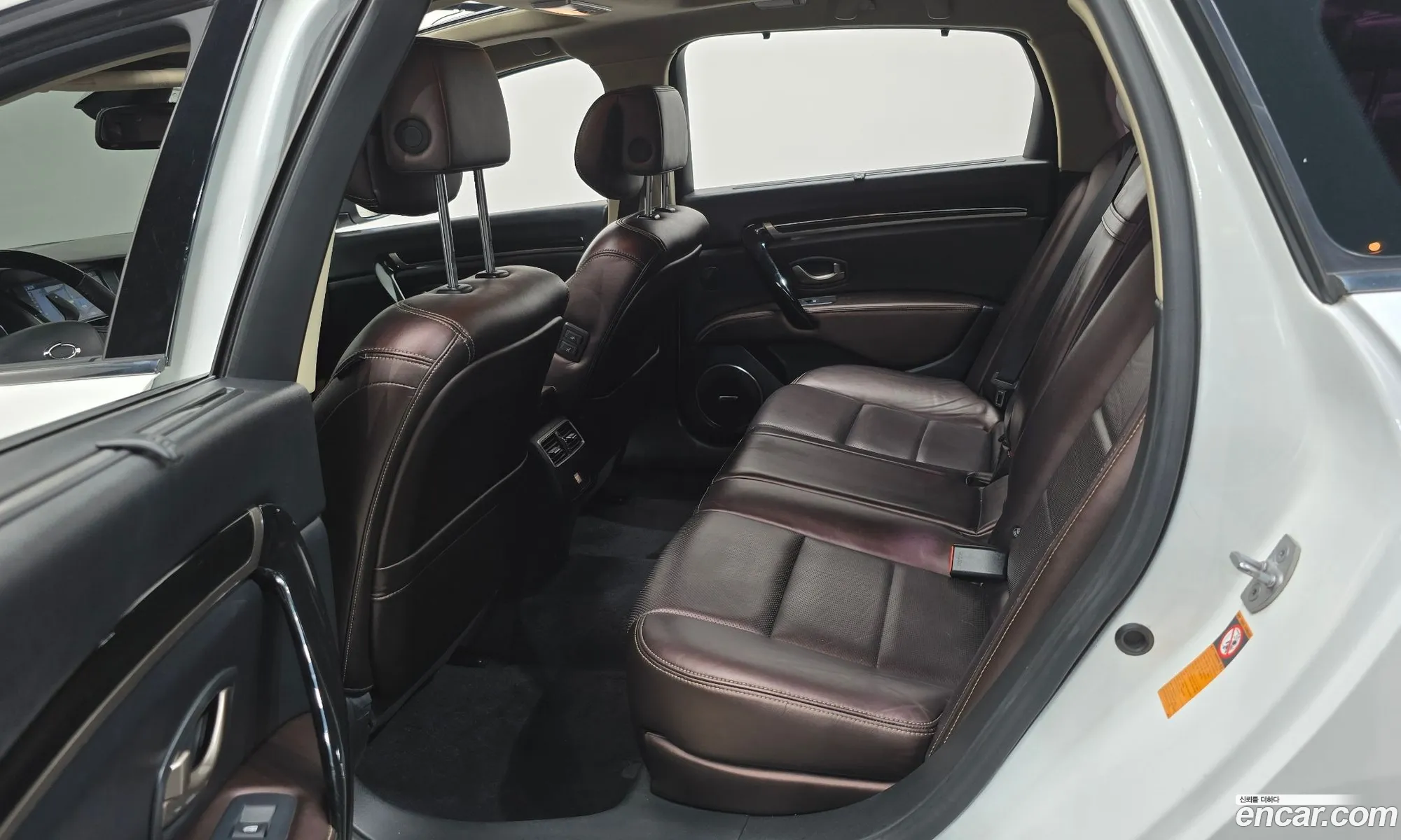 Renault Korea (Samsung) SM7 Nova 2015 — 25