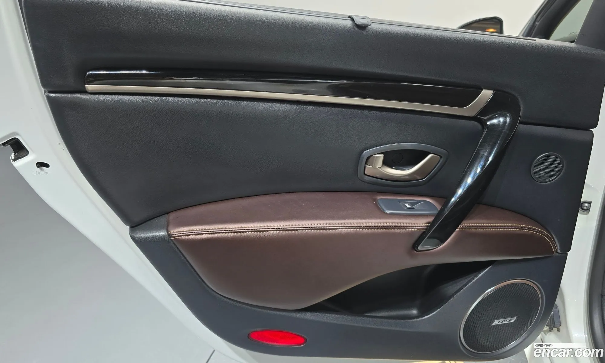 Renault Korea (Samsung) SM7 Nova 2015 — 27